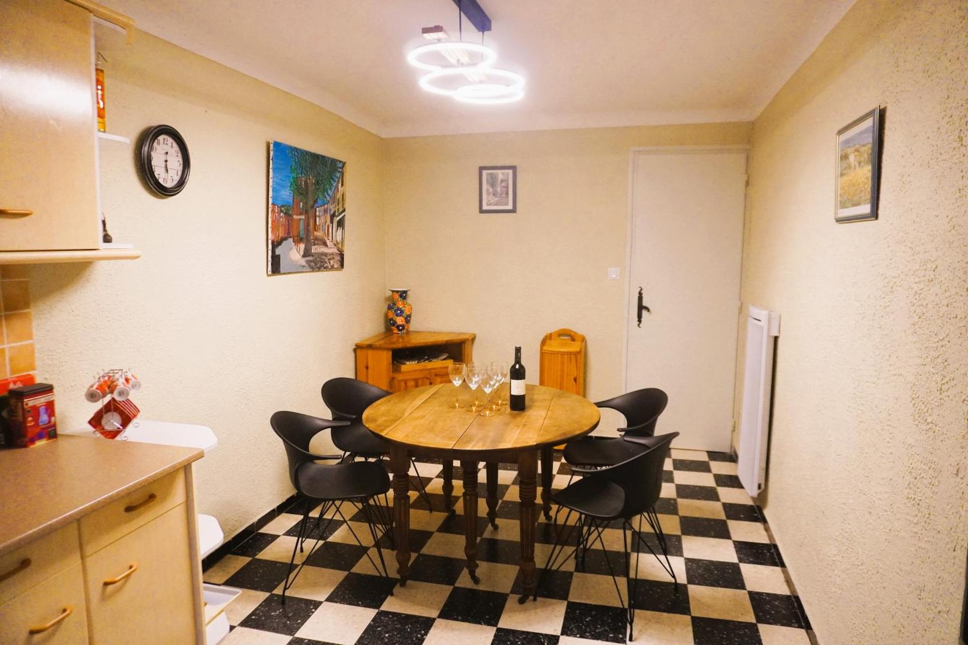 Lou Vidal - 6 Pers 5 minutes plage