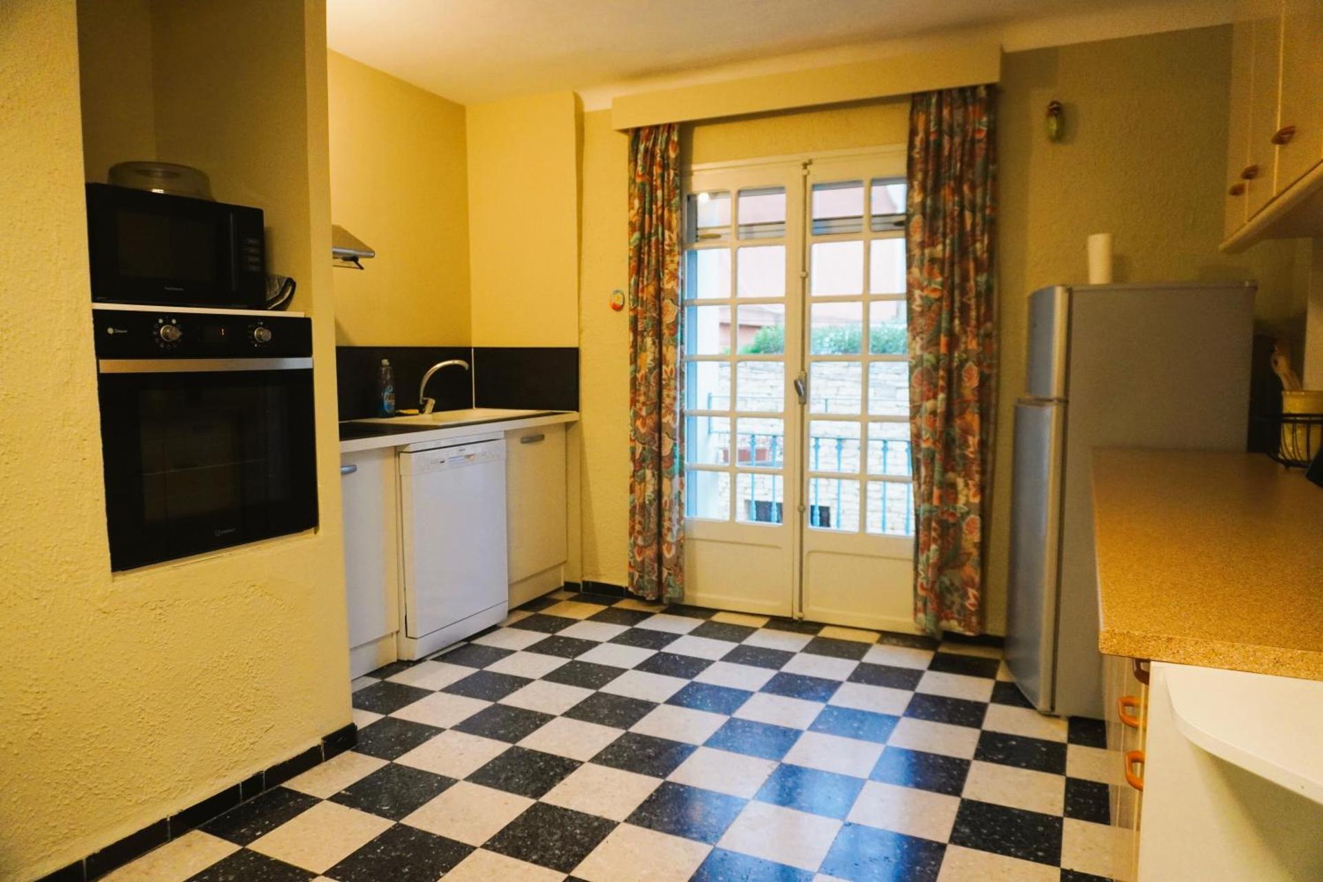 Lou Vidal - 6 Pers 5 minutes plage