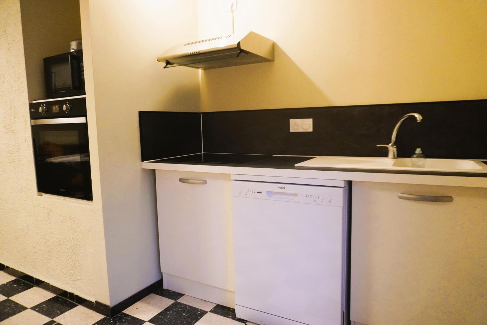 Lou Vidal - 6 Pers 5 minutes plage