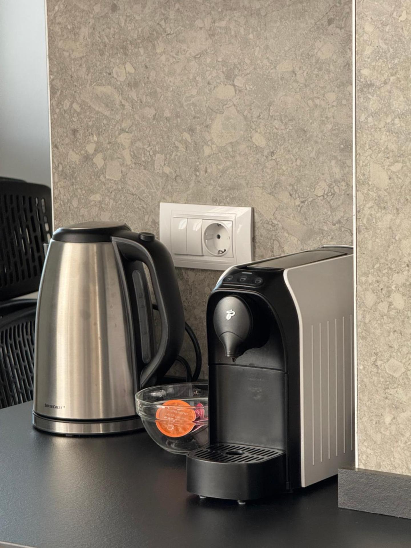 Coffee/tea facilities