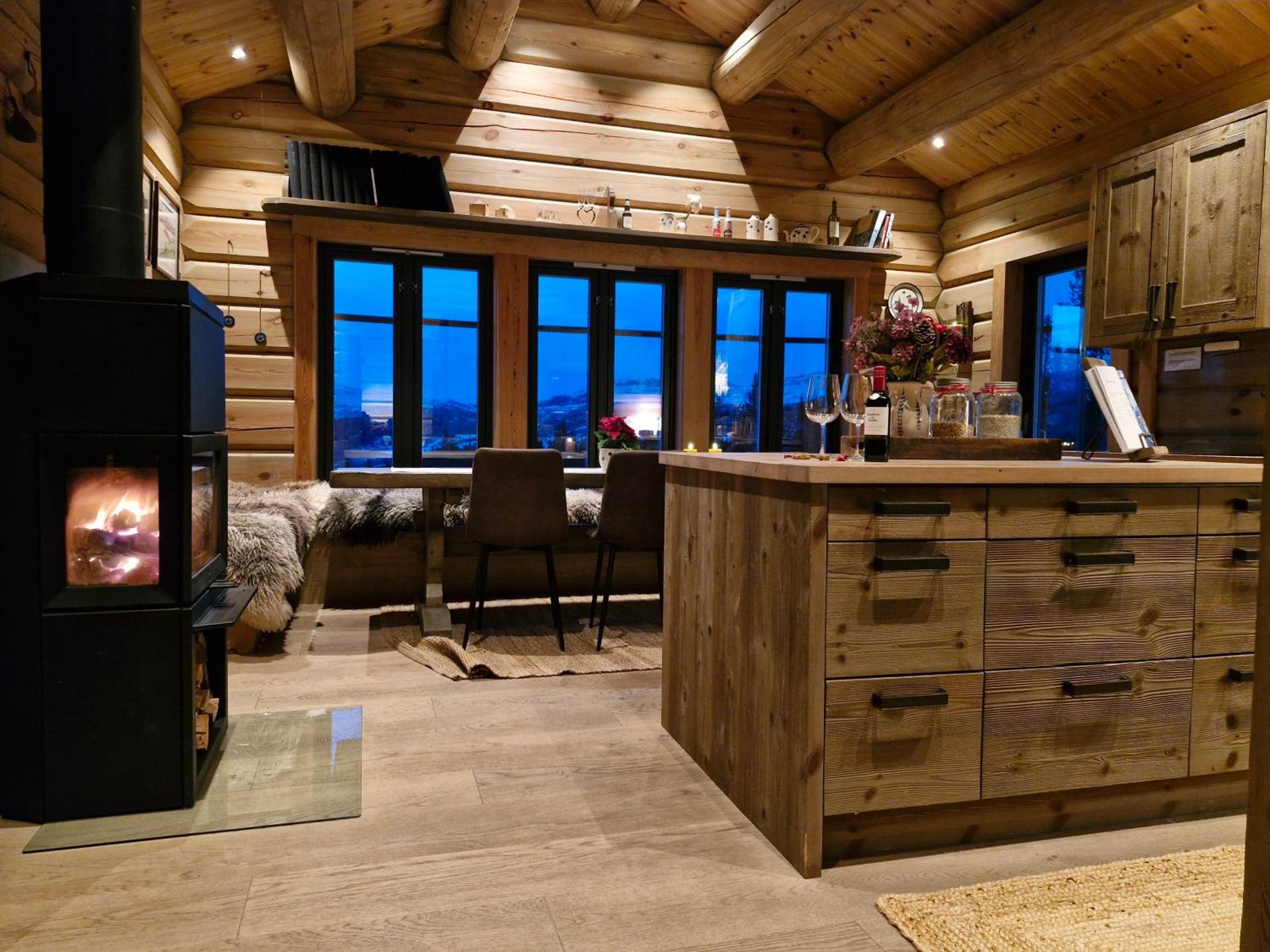 Liaplassen Timber Lodge