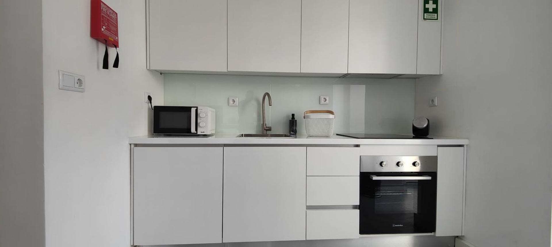 Kitchen or kitchenette