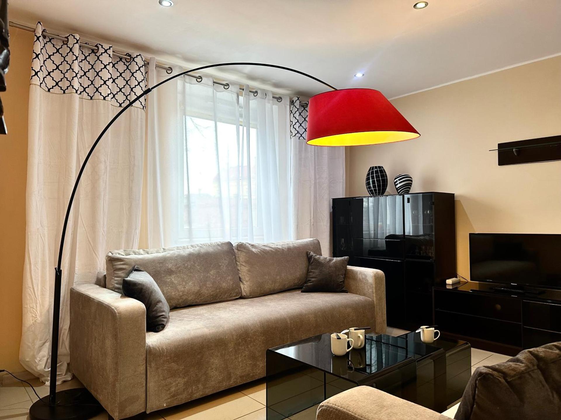 Chrobrego Apartment - Self check-in 20h - parking