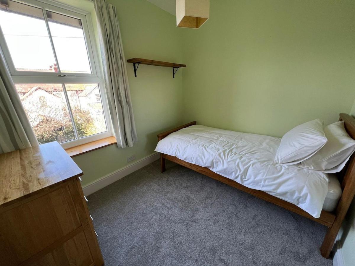 The 100 House - Llandudno