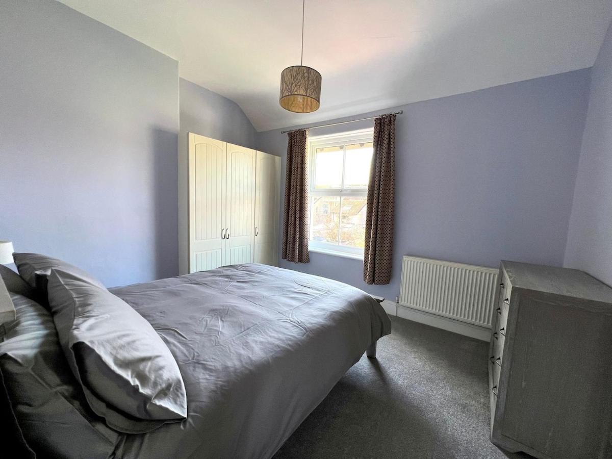 The 100 House - Llandudno