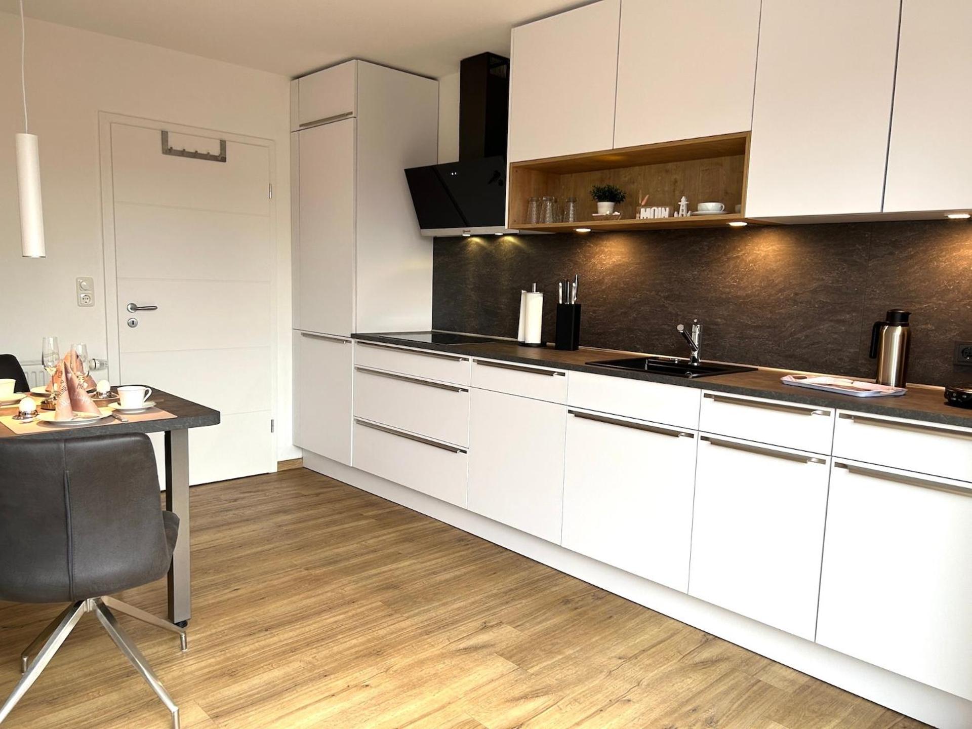 Deichwärts Carolinensiel