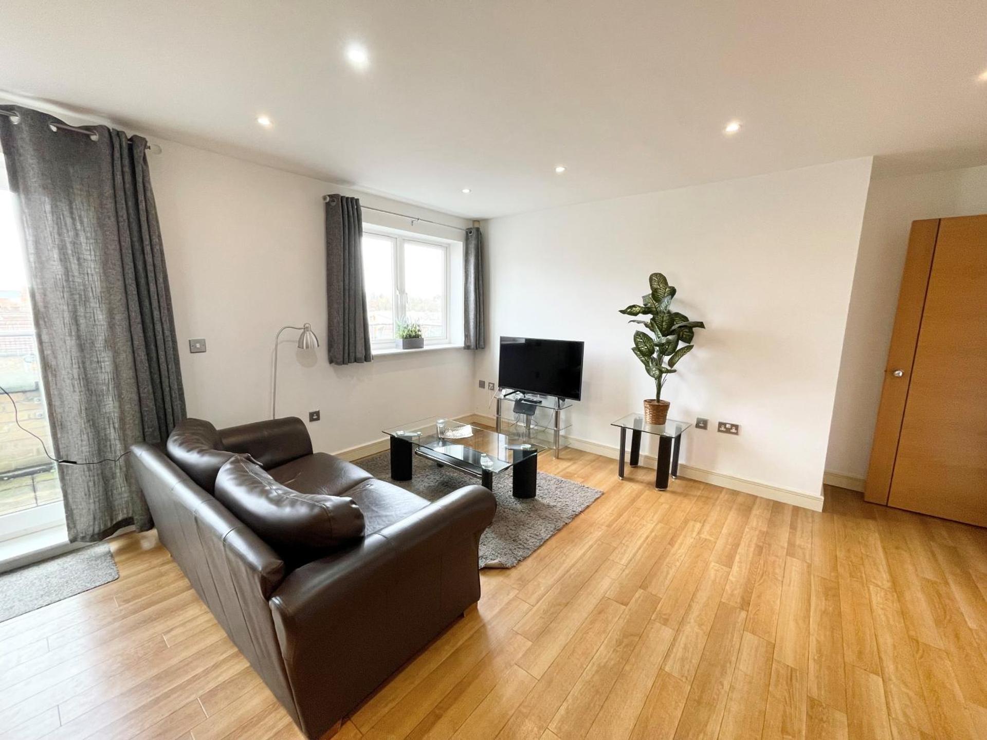 Blue Sky Apartments@ Abbots Yard, Guildford