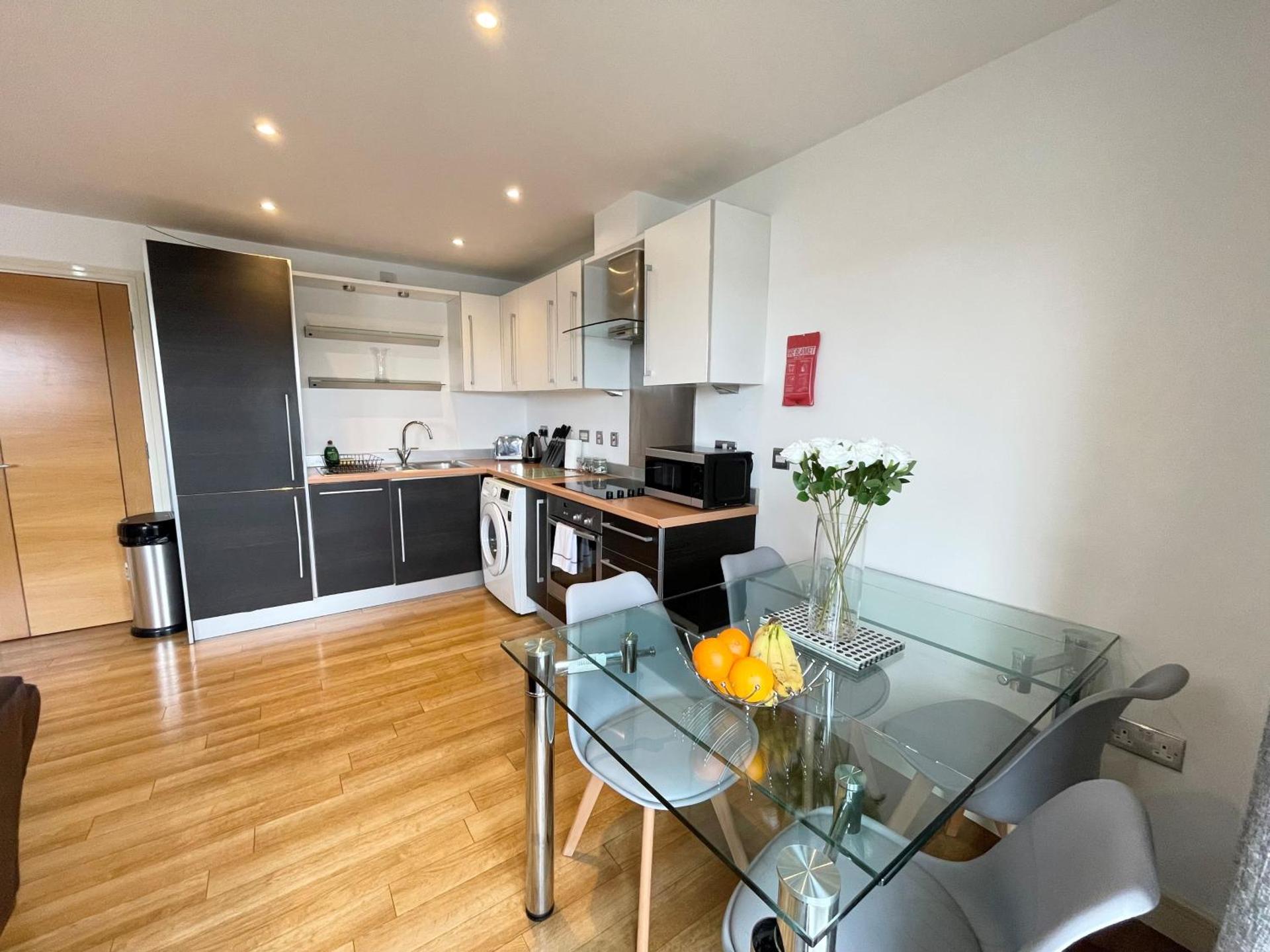 Blue Sky Apartments@ Abbots Yard, Guildford