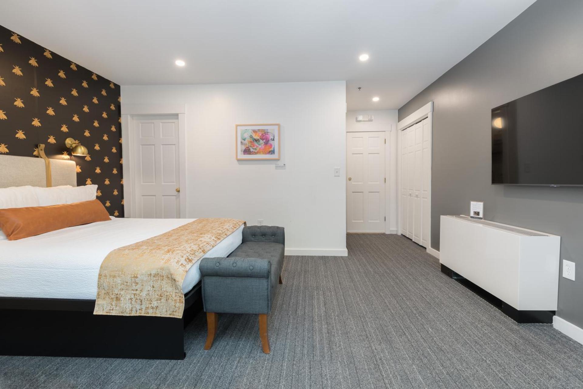 Prentiss House by Thatch