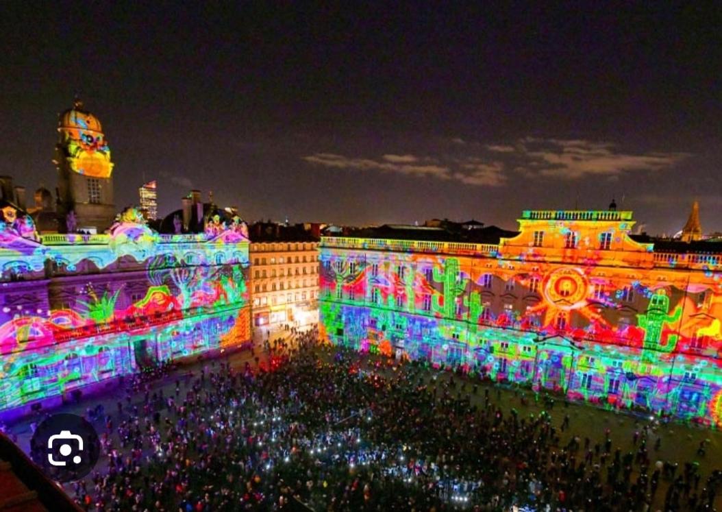 Cosy Decines Groupama Stadium-LDLC Arena Climatisé