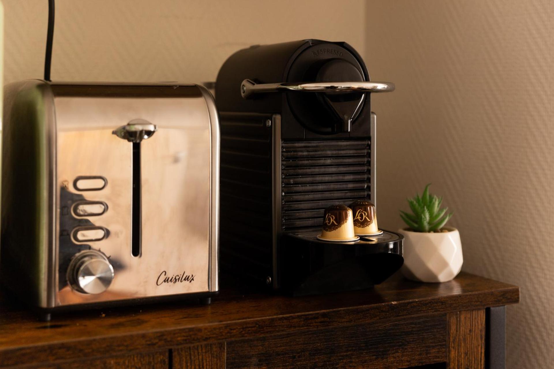 Coffee/tea facilities