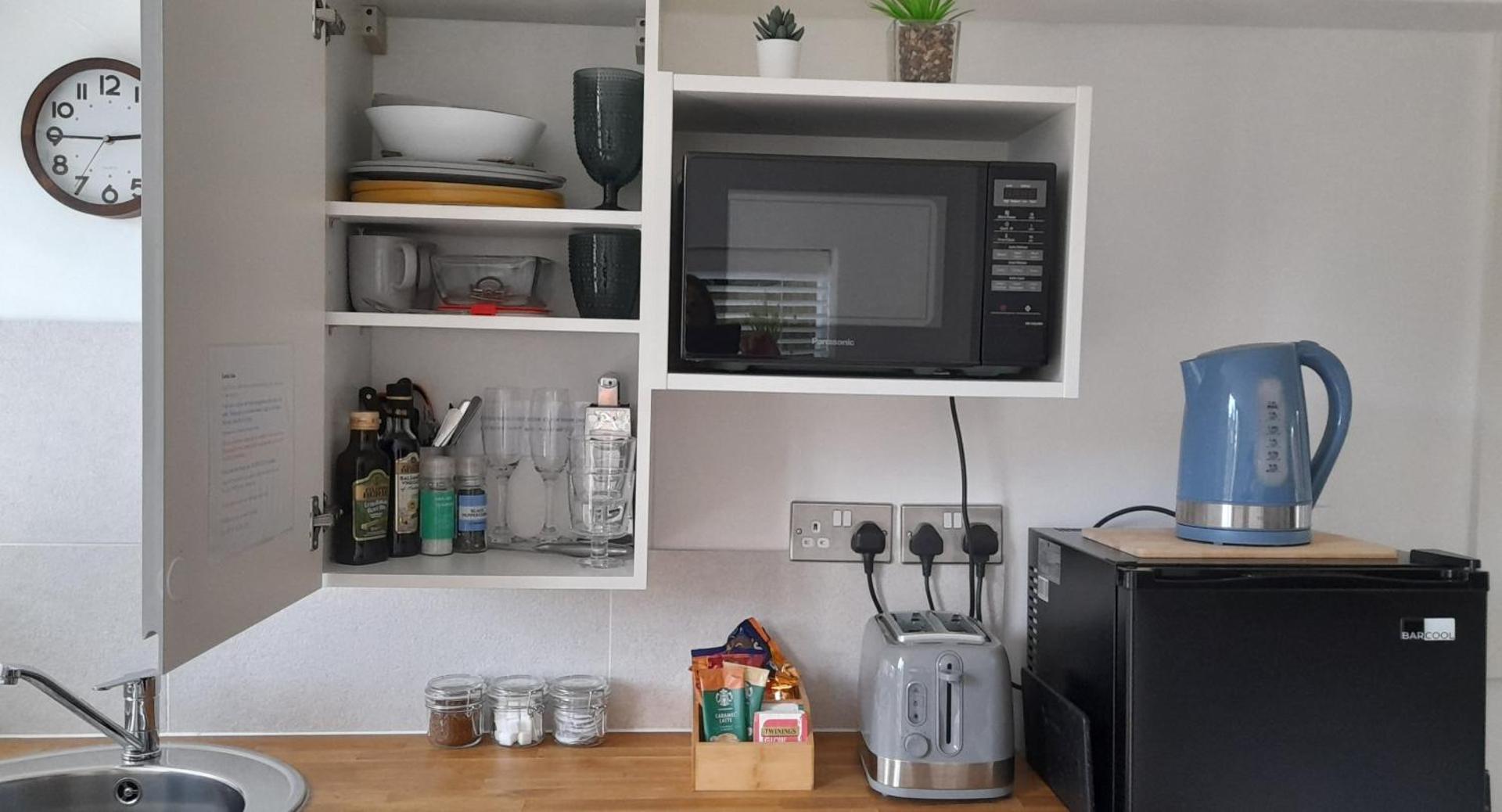 Coffee/tea facilities