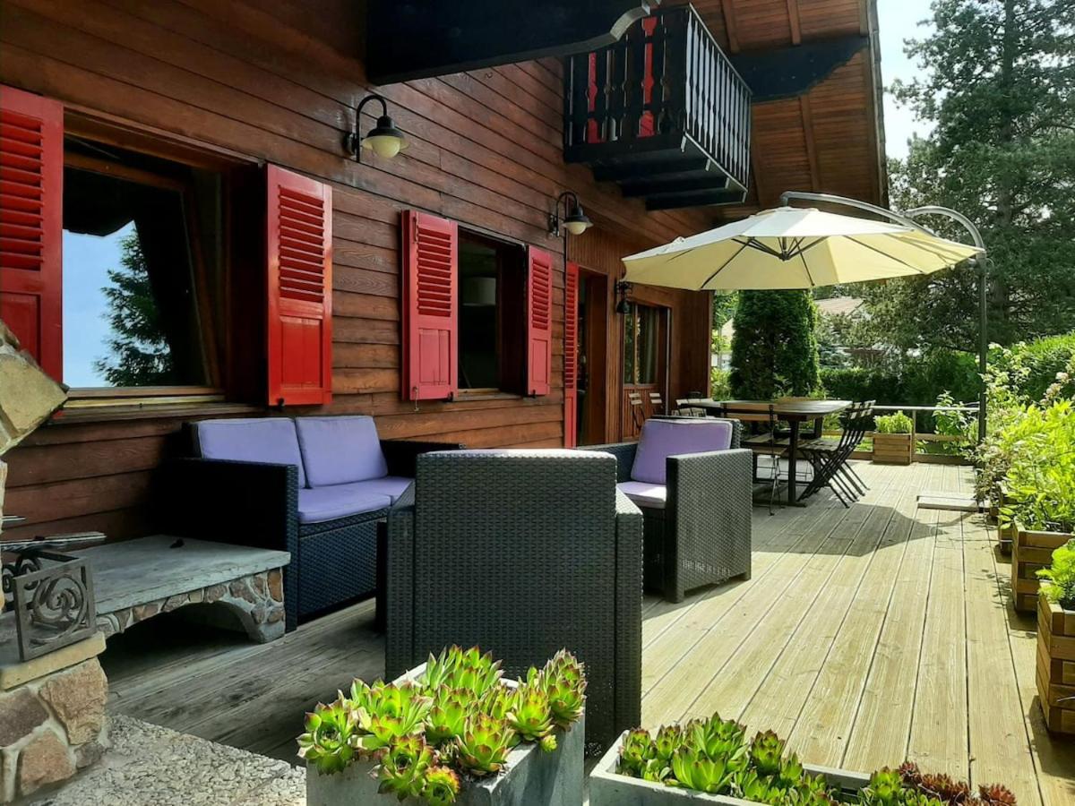 Confortable chalet au calme à l'étang du stock