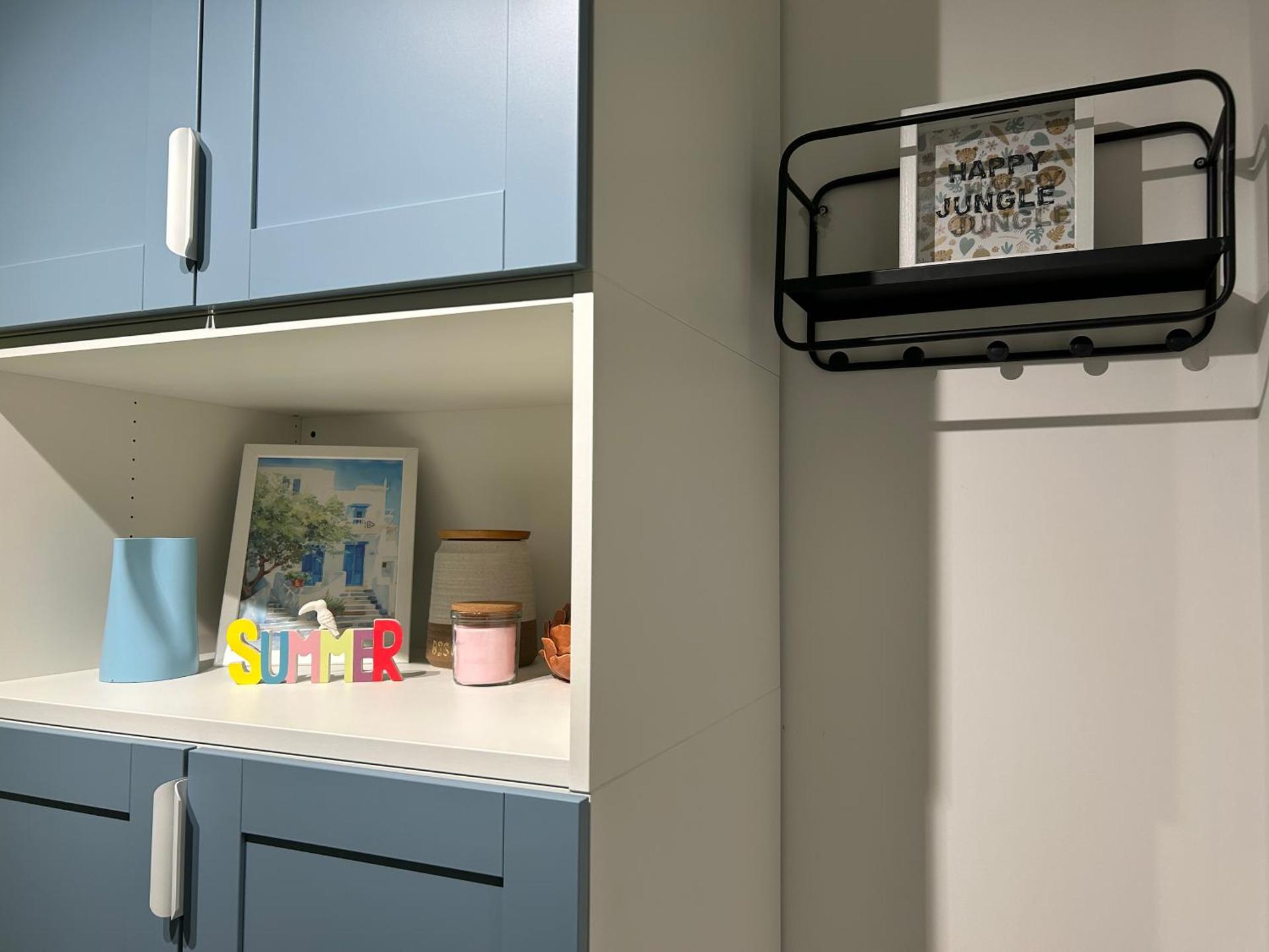 New Studio-Free Parking EVCS