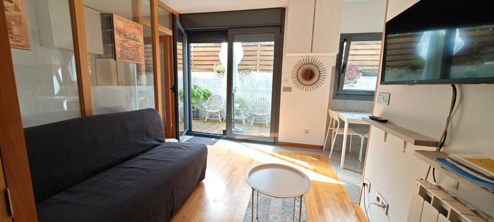 Sabaris, Baiona, apartamento con terraza