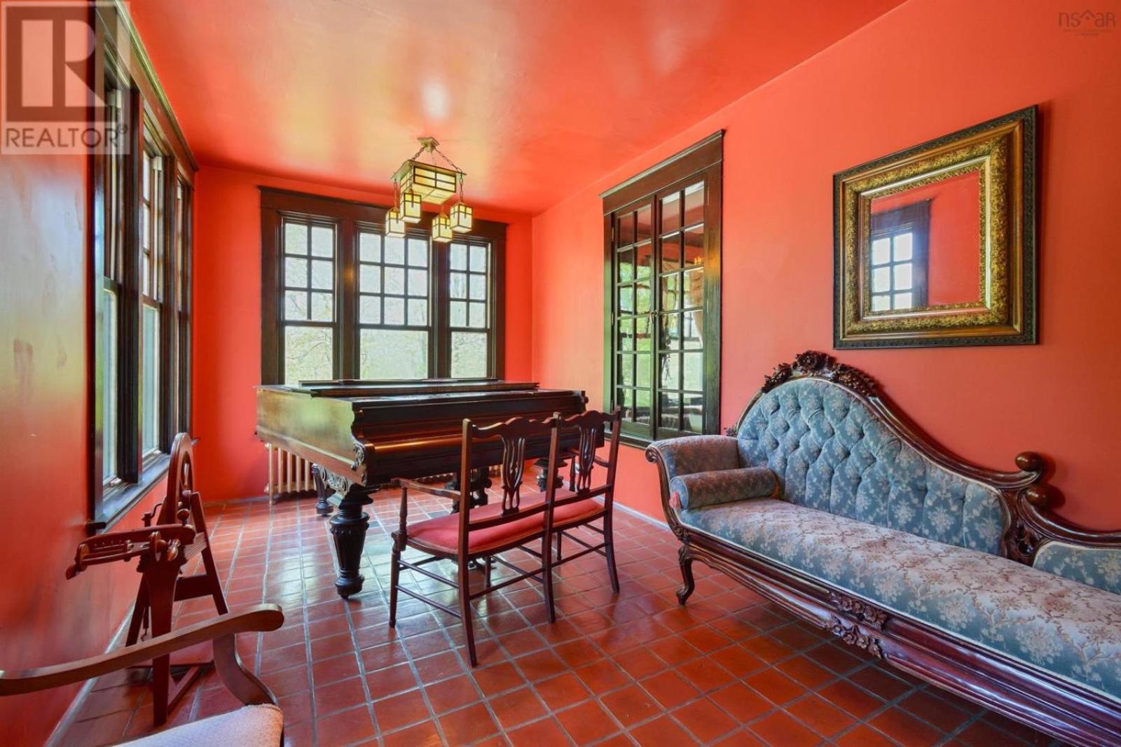 Celtic Mansion Annfield Manor