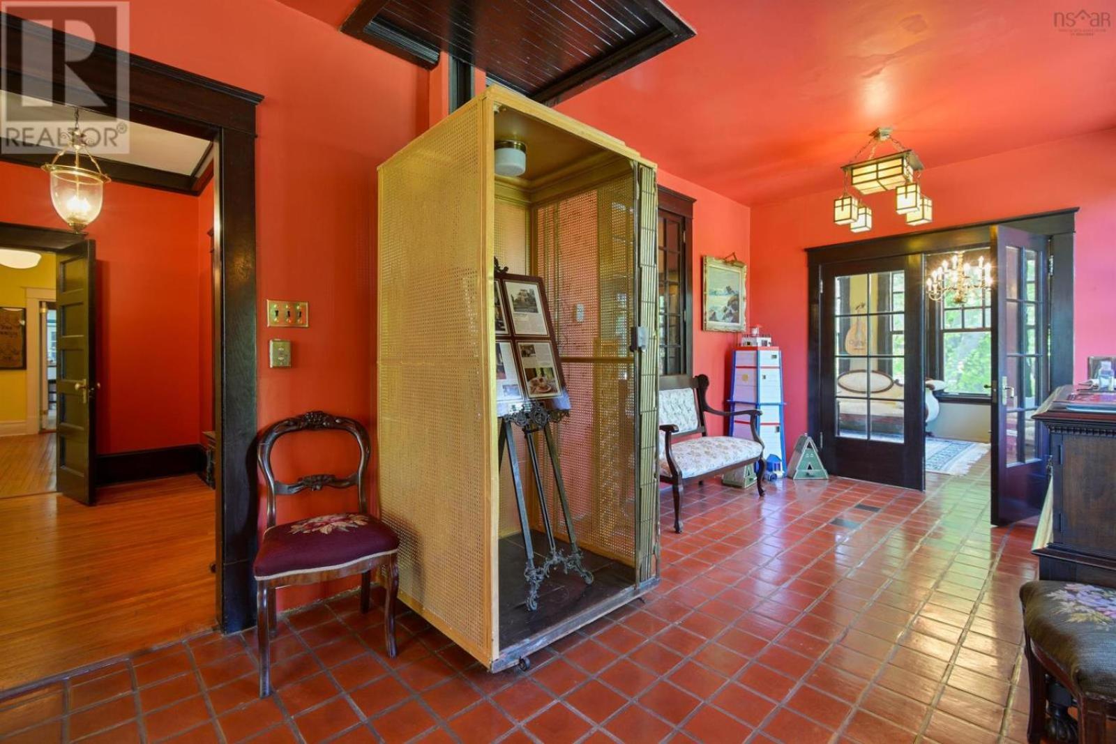 Celtic Mansion Annfield Manor