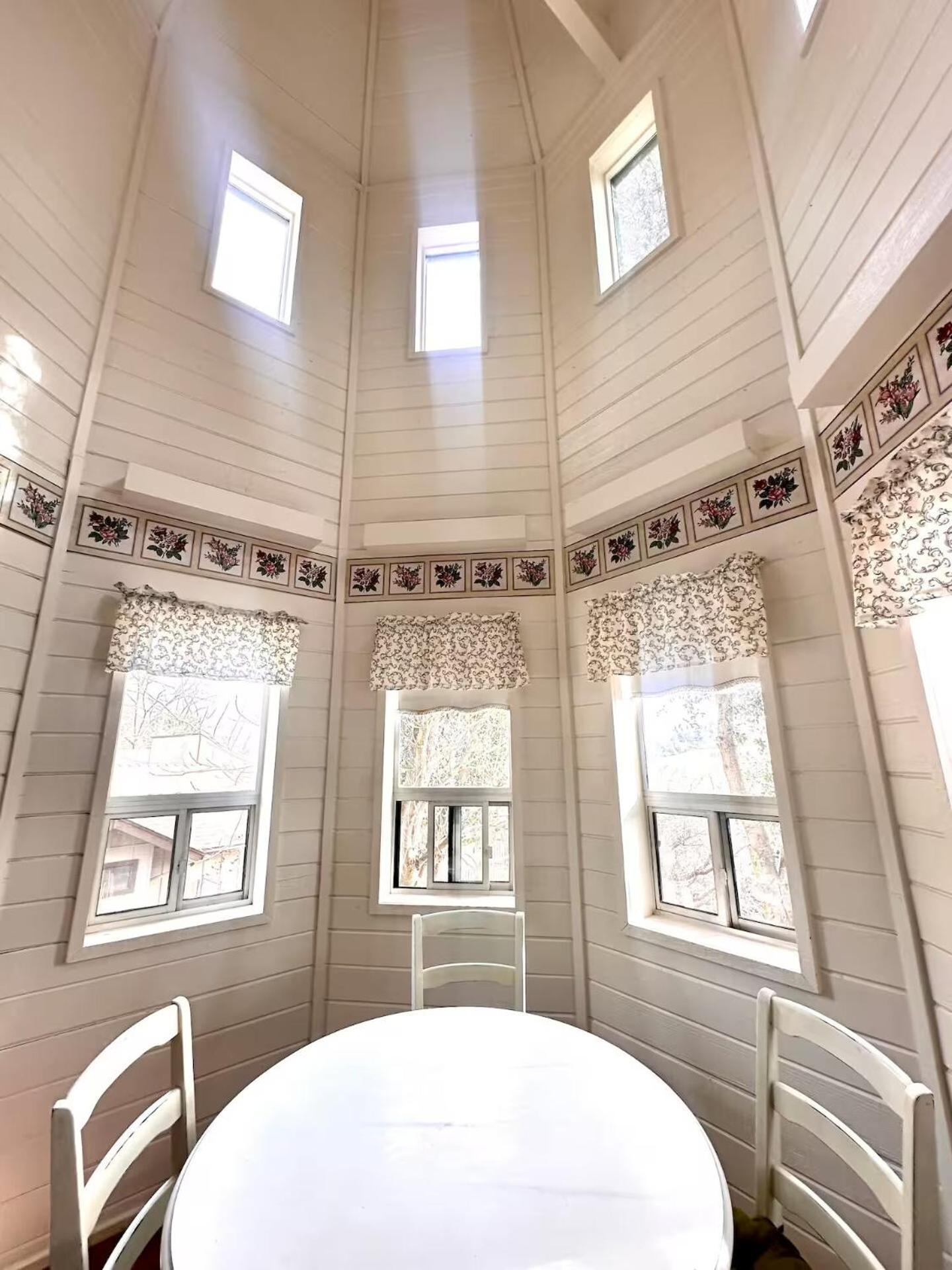 Eaglenest Inn with Pool & Seasonal SPA