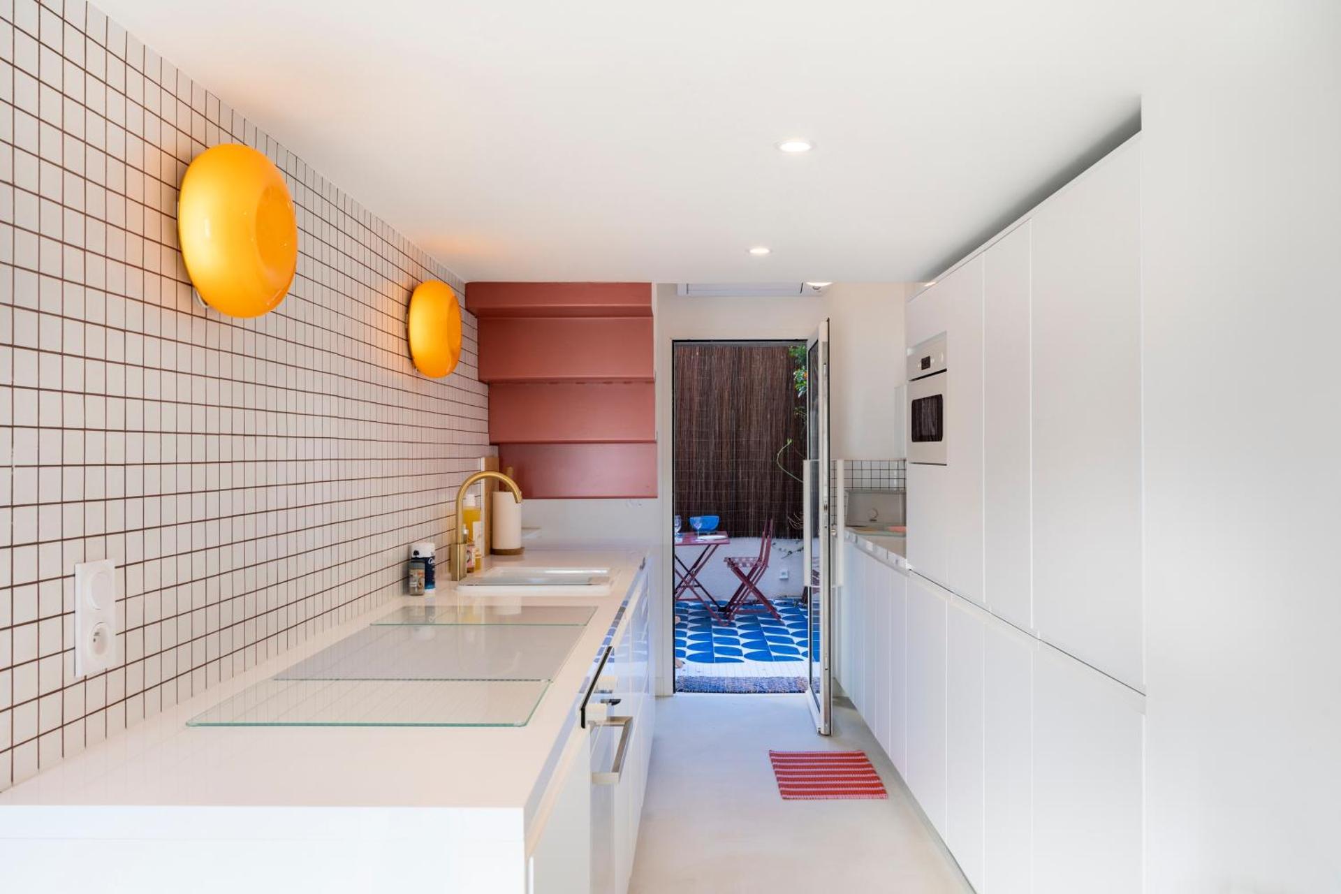 Kitchen or kitchenette