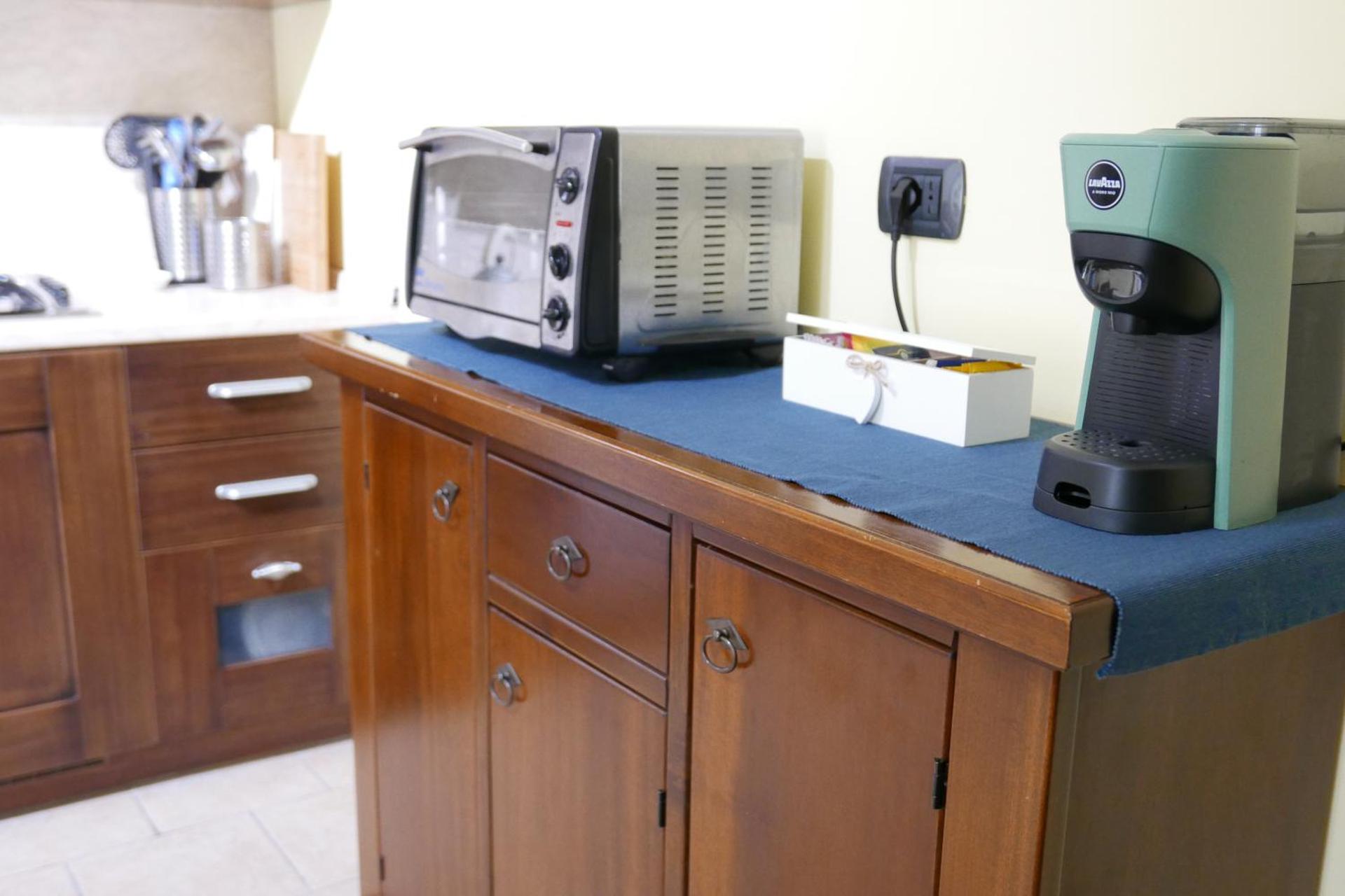 Coffee/tea facilities