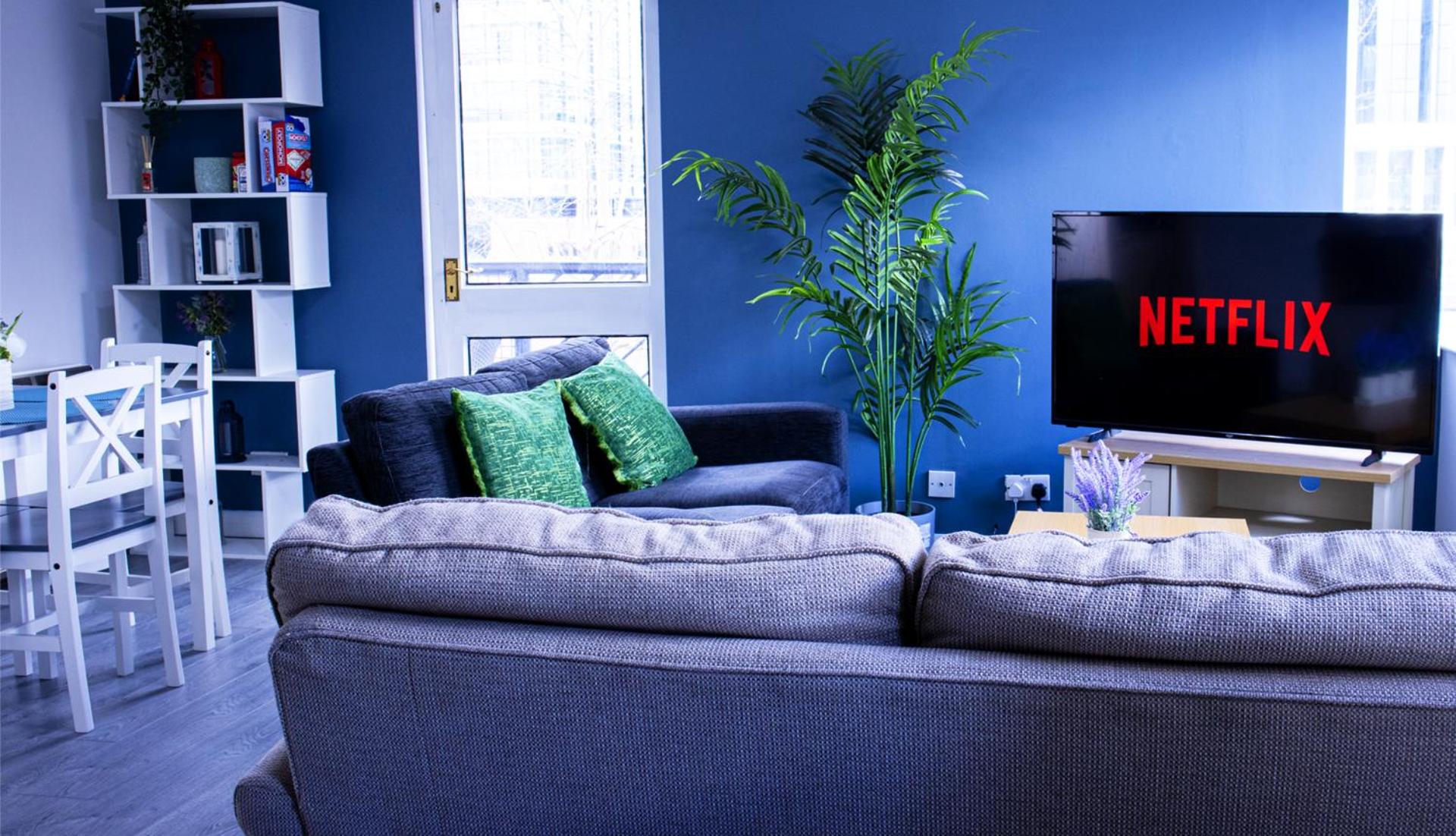 Great 2Bed Apt in Salford Quays With Water View