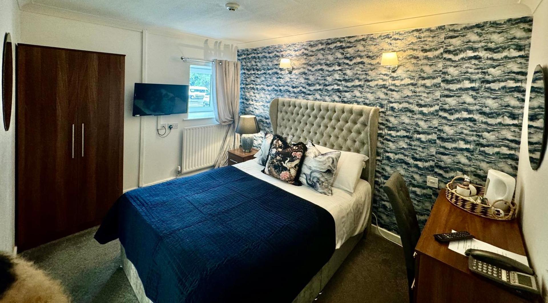 The Old Stone Trough Country Hotel