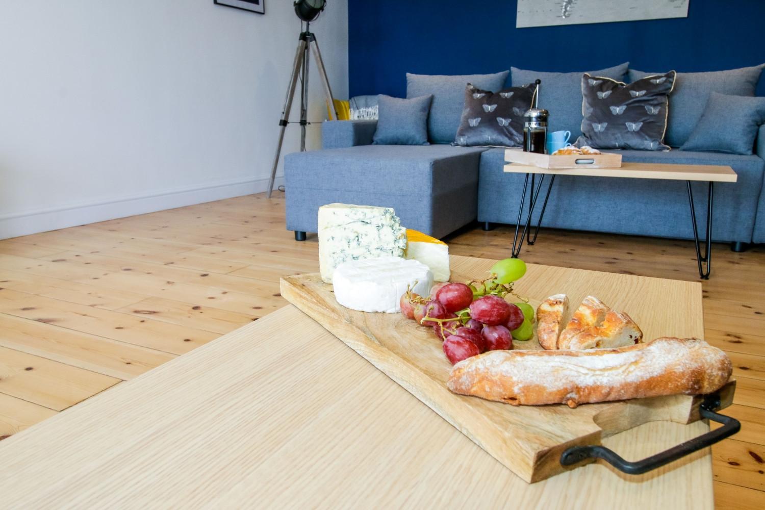 Communal lounge/ TV room