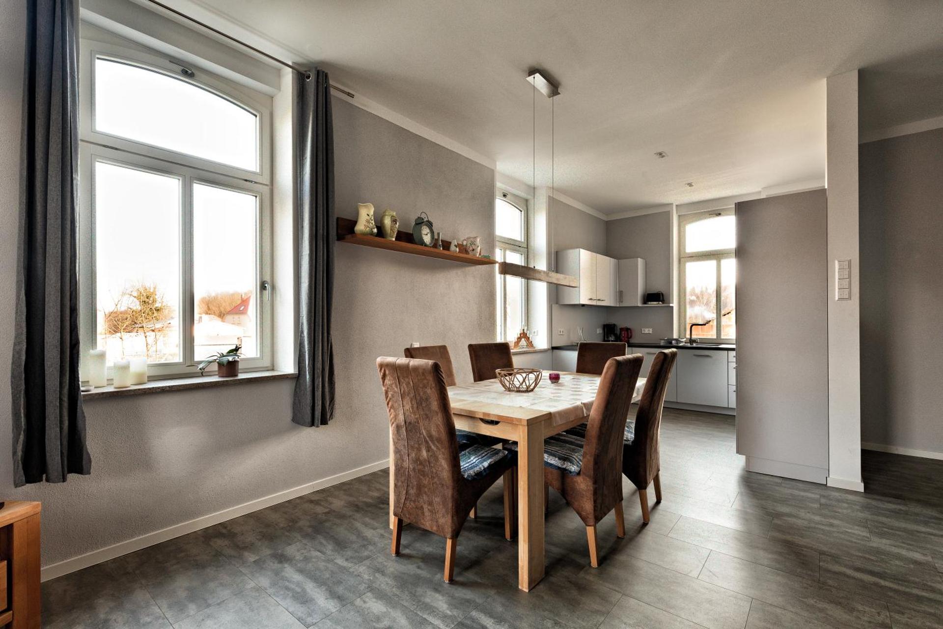 FeWo Droyßig Villa Edelgard