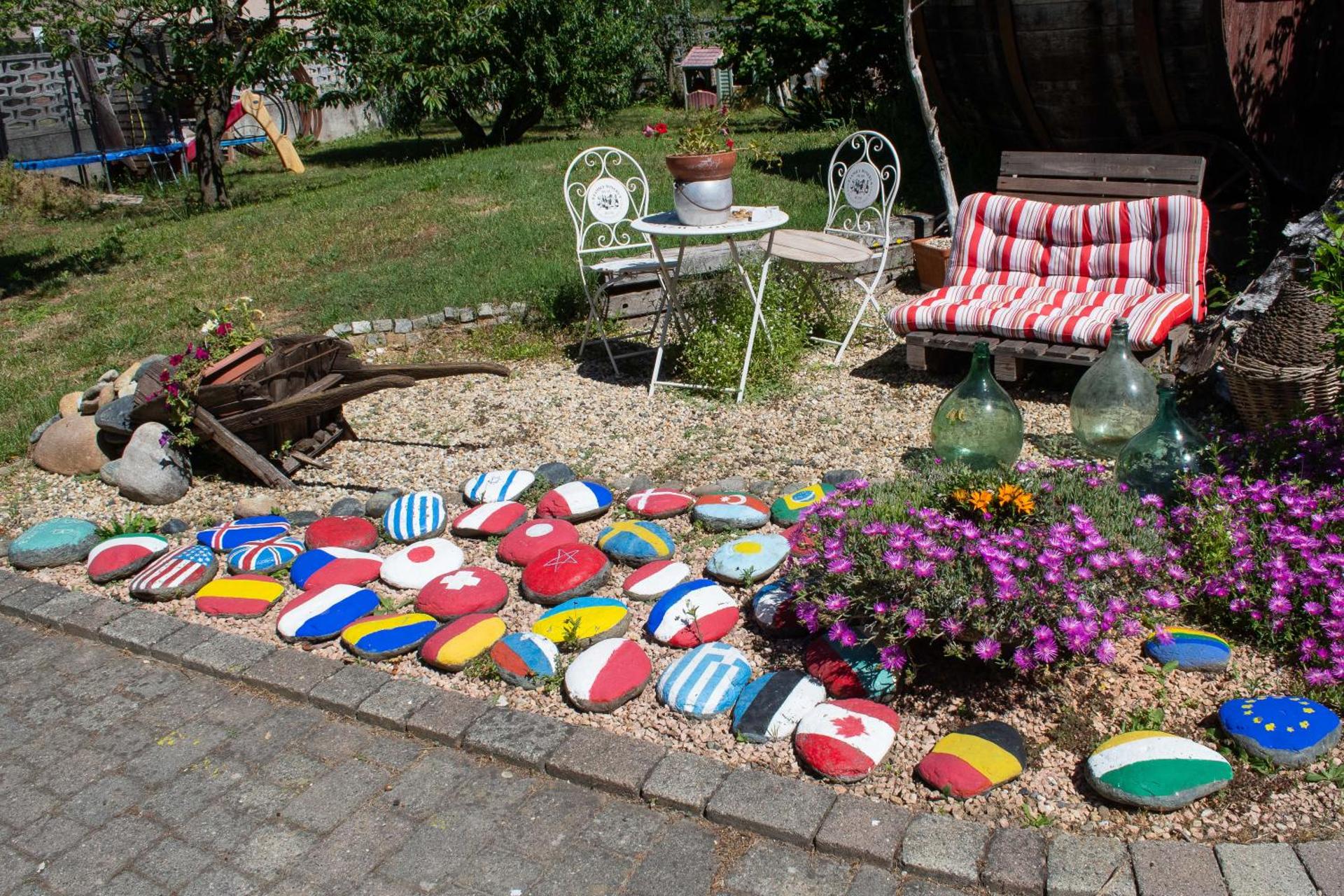 Inner courtyard view