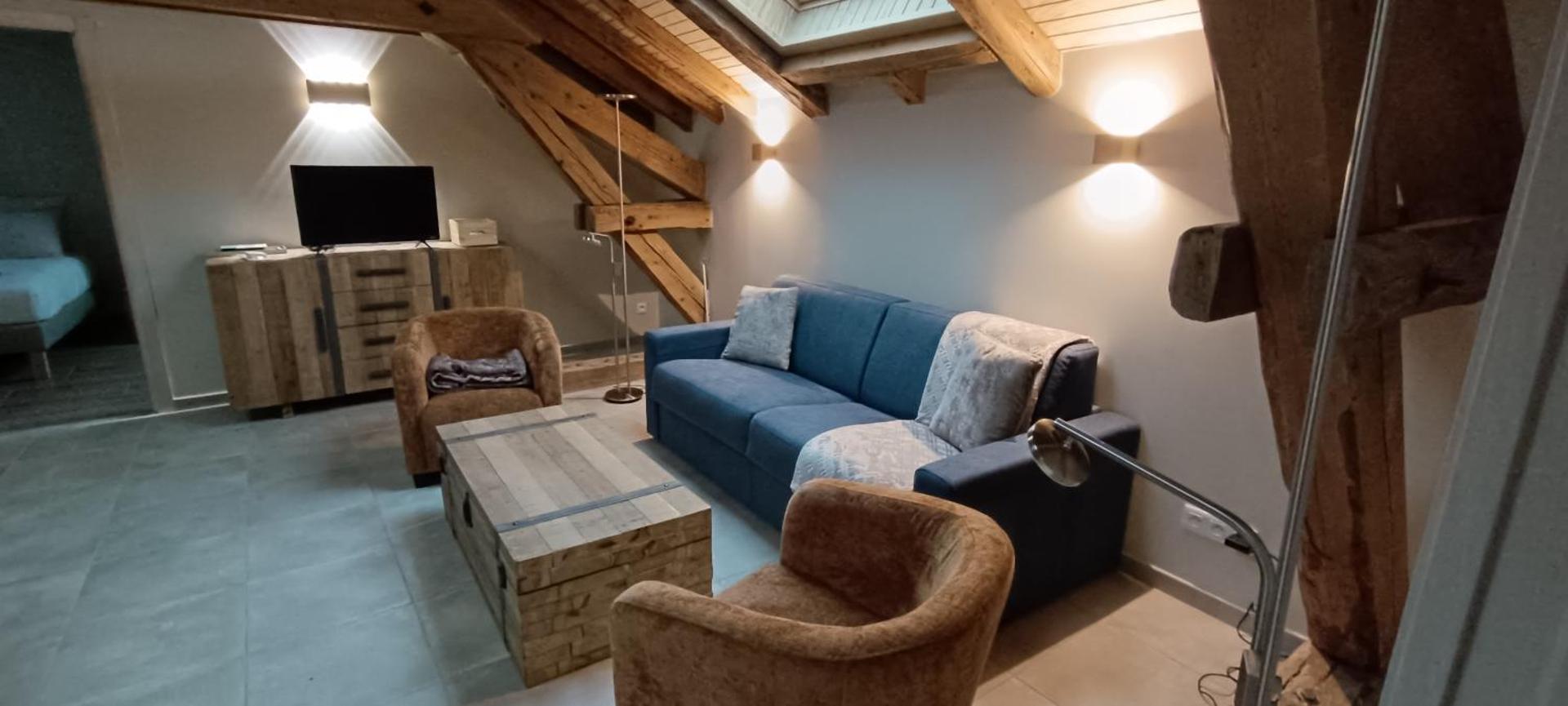 Two-Bedroom Deluxe Apartment