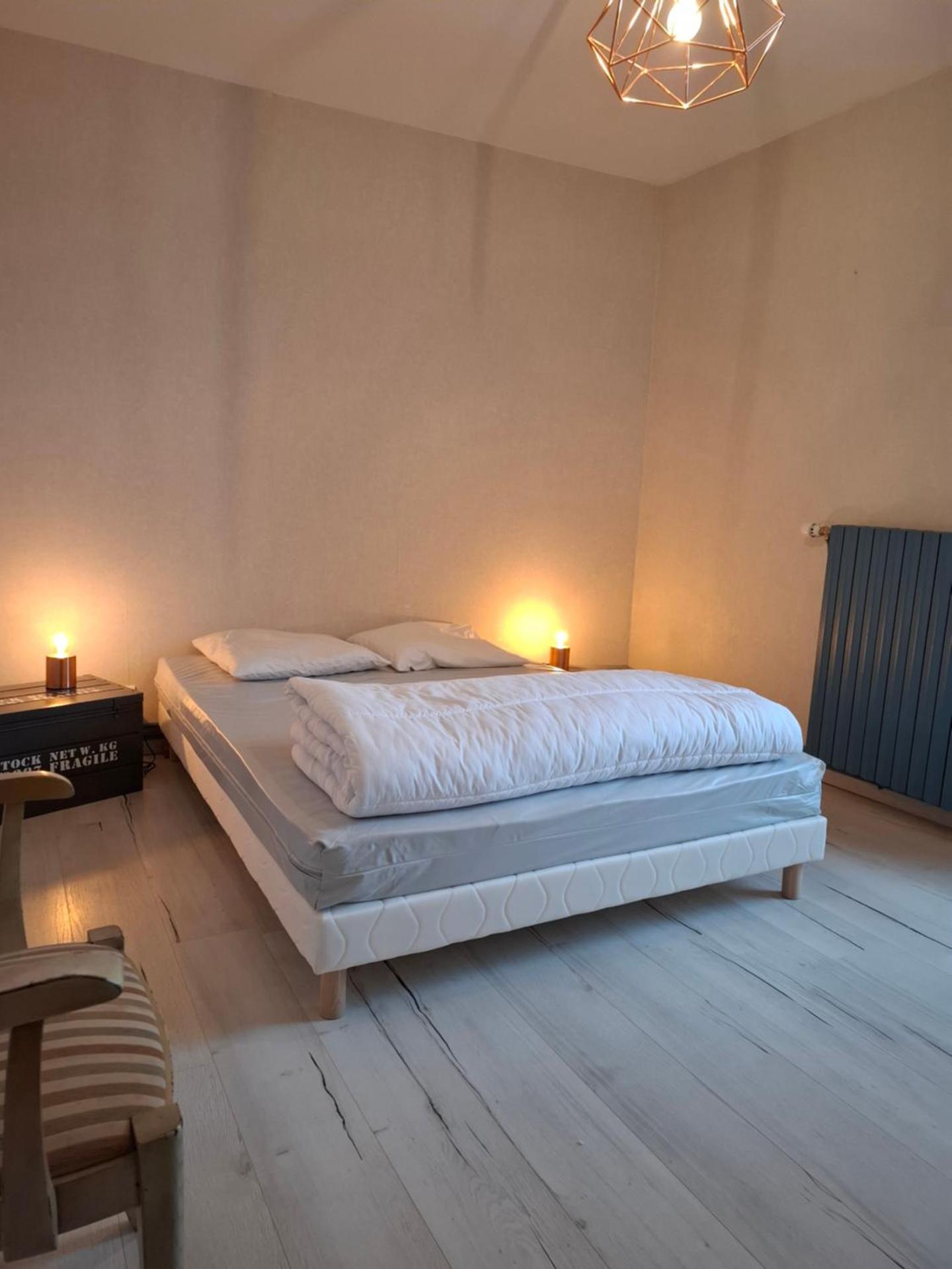 Gîte 14 personnes à proximité du Puy du Fou "Bonheur à l' Aubépin" à 18 minutes du célèbre parc