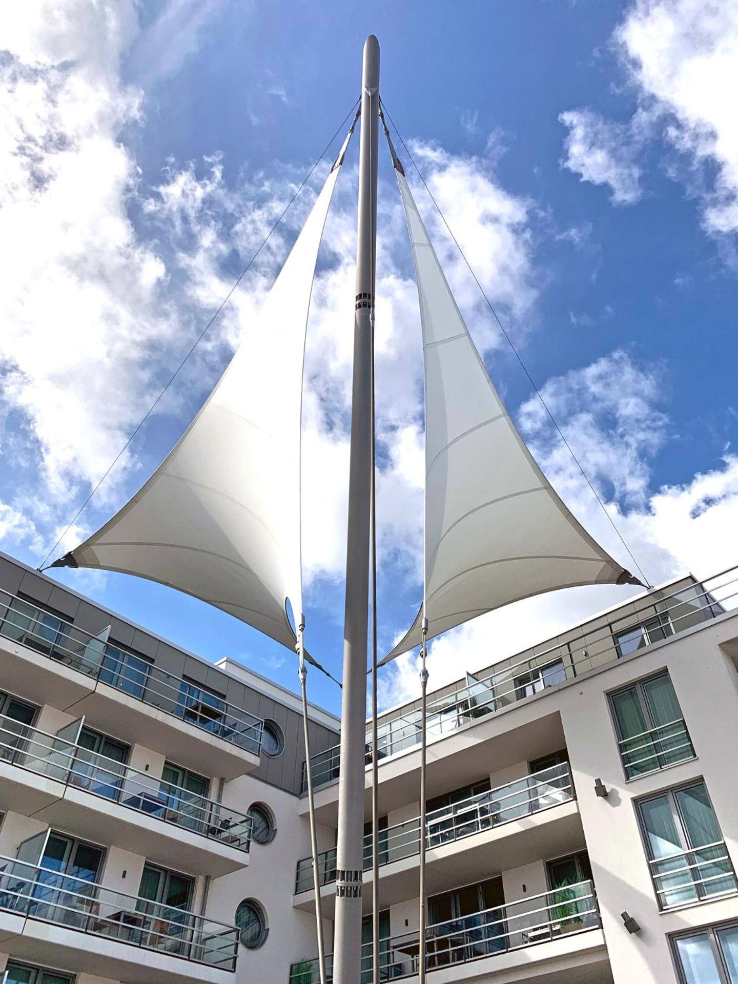 Apartment 24, Pier 24, Blickrichtung offene SeeBinnenhafen Nord