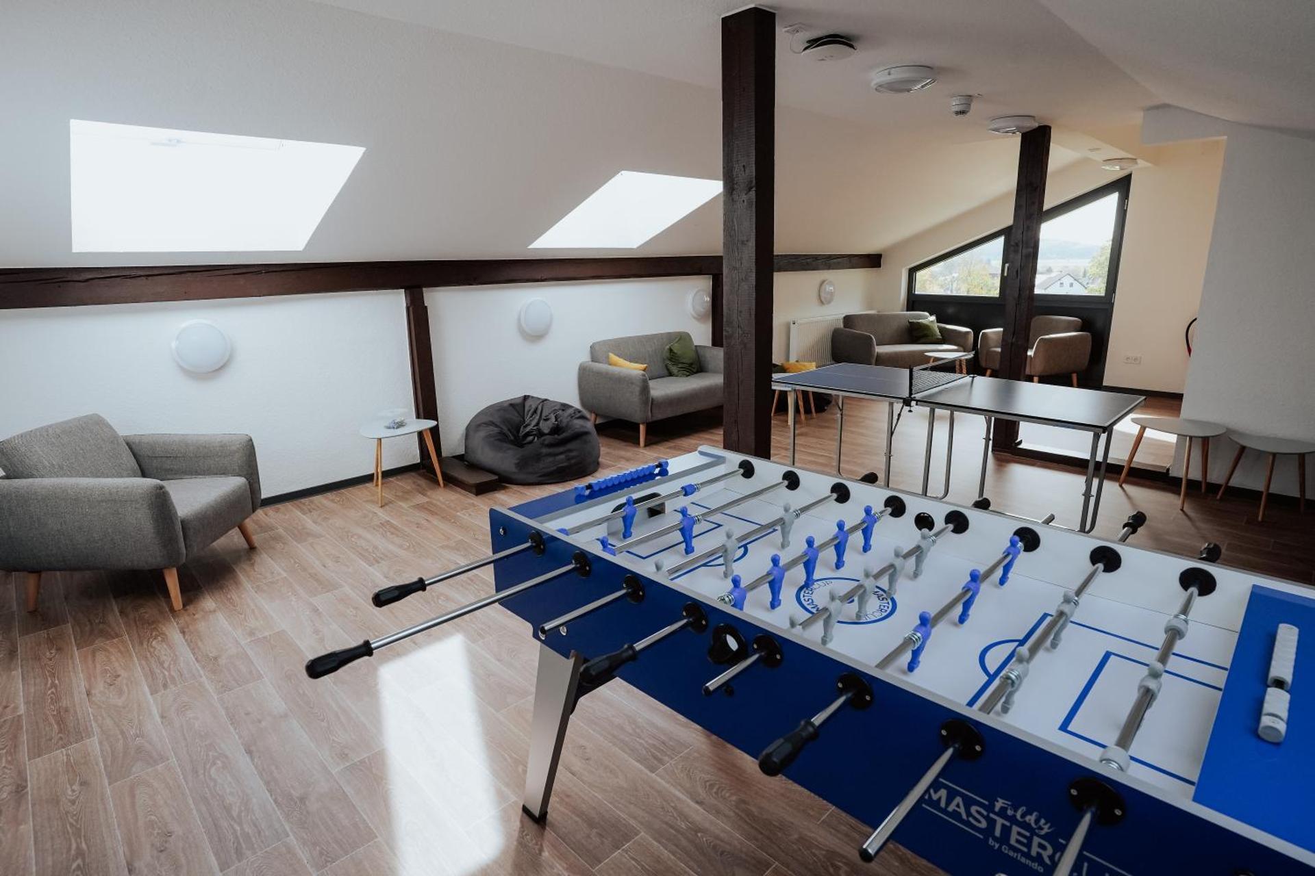 Communal lounge/ TV room