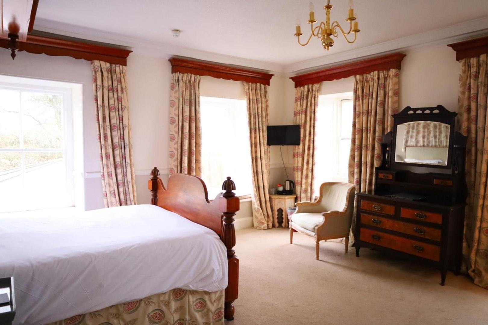 The Eagle House Hotel