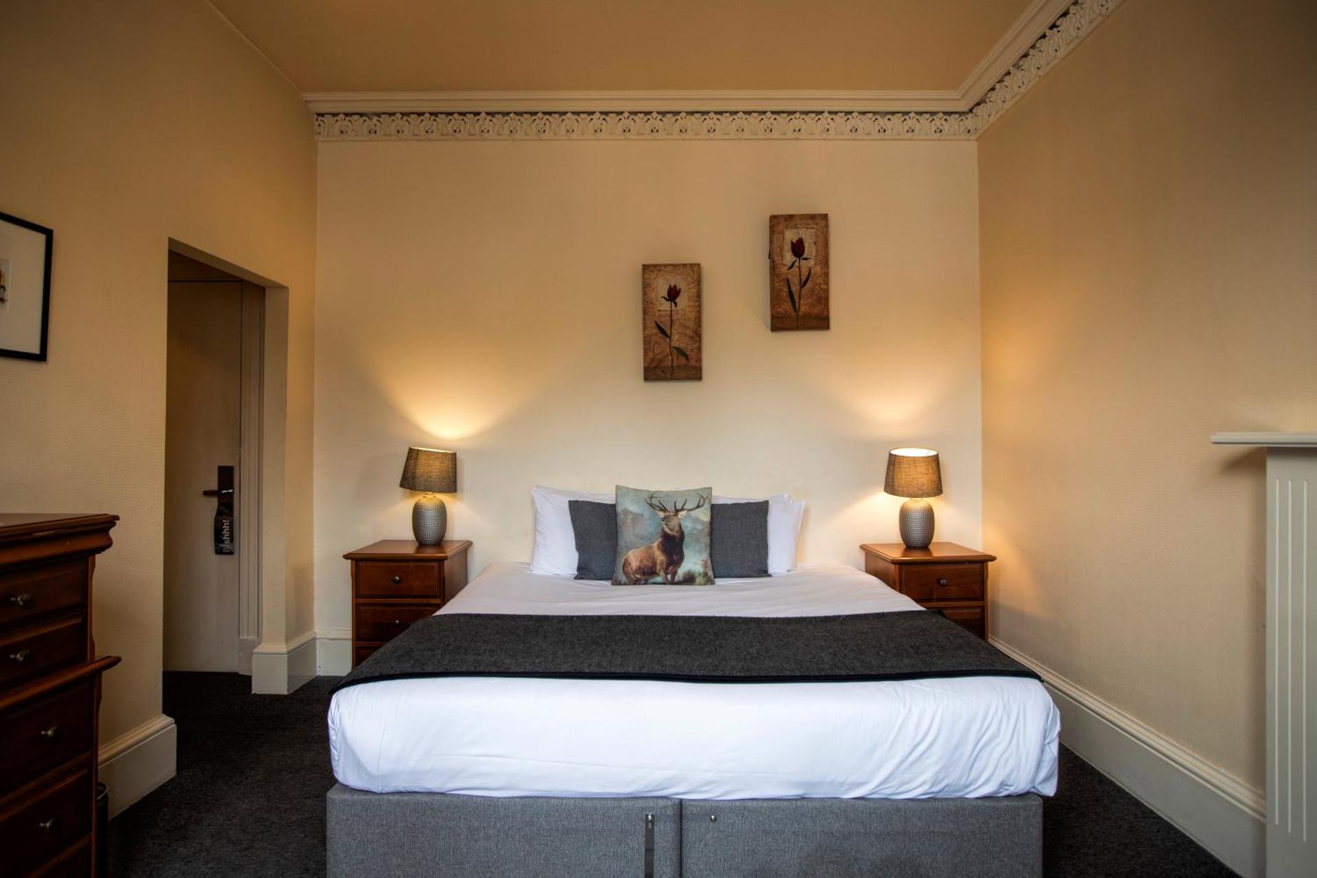 Townhouse Twin or Double Room (second building)