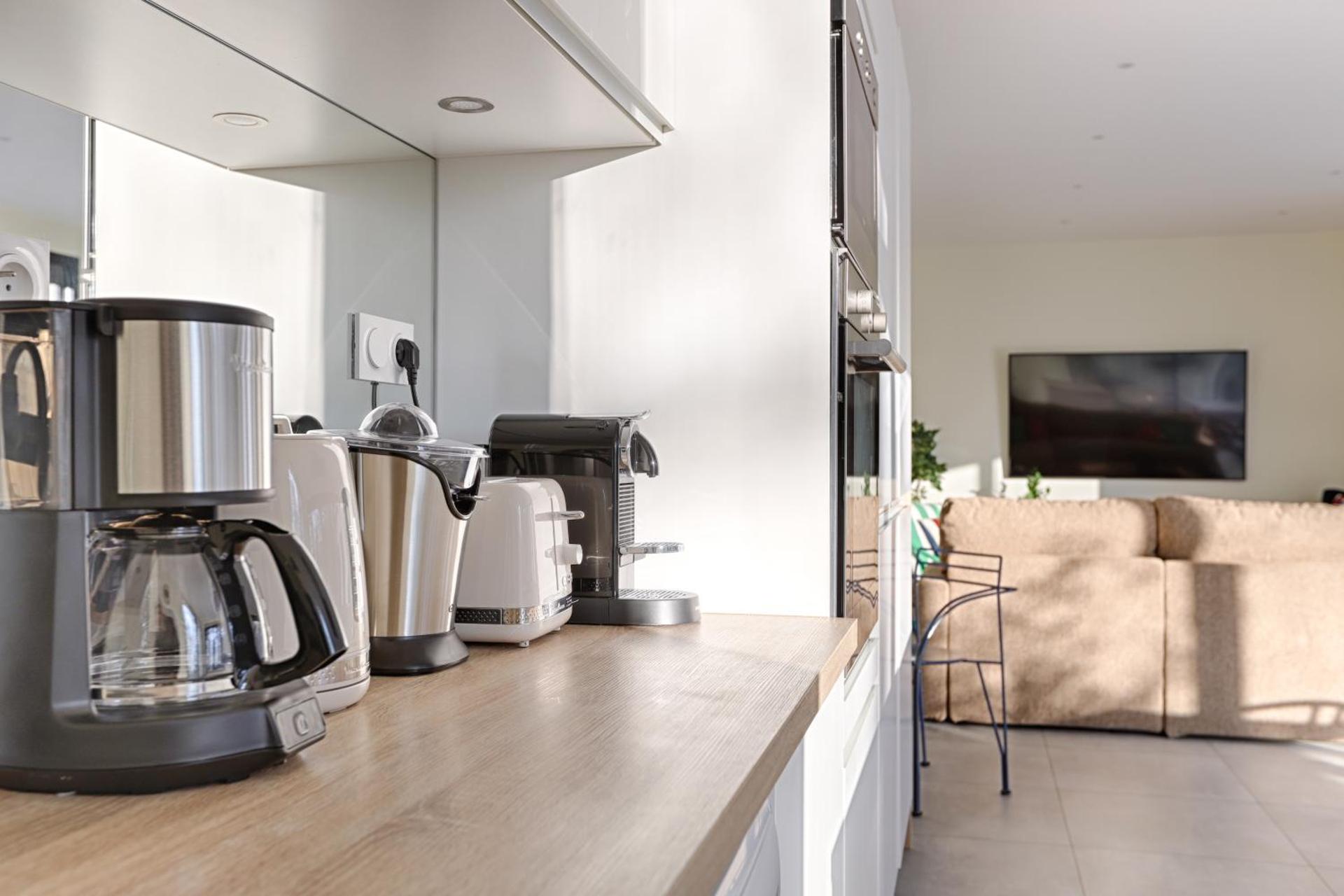 Coffee/tea facilities