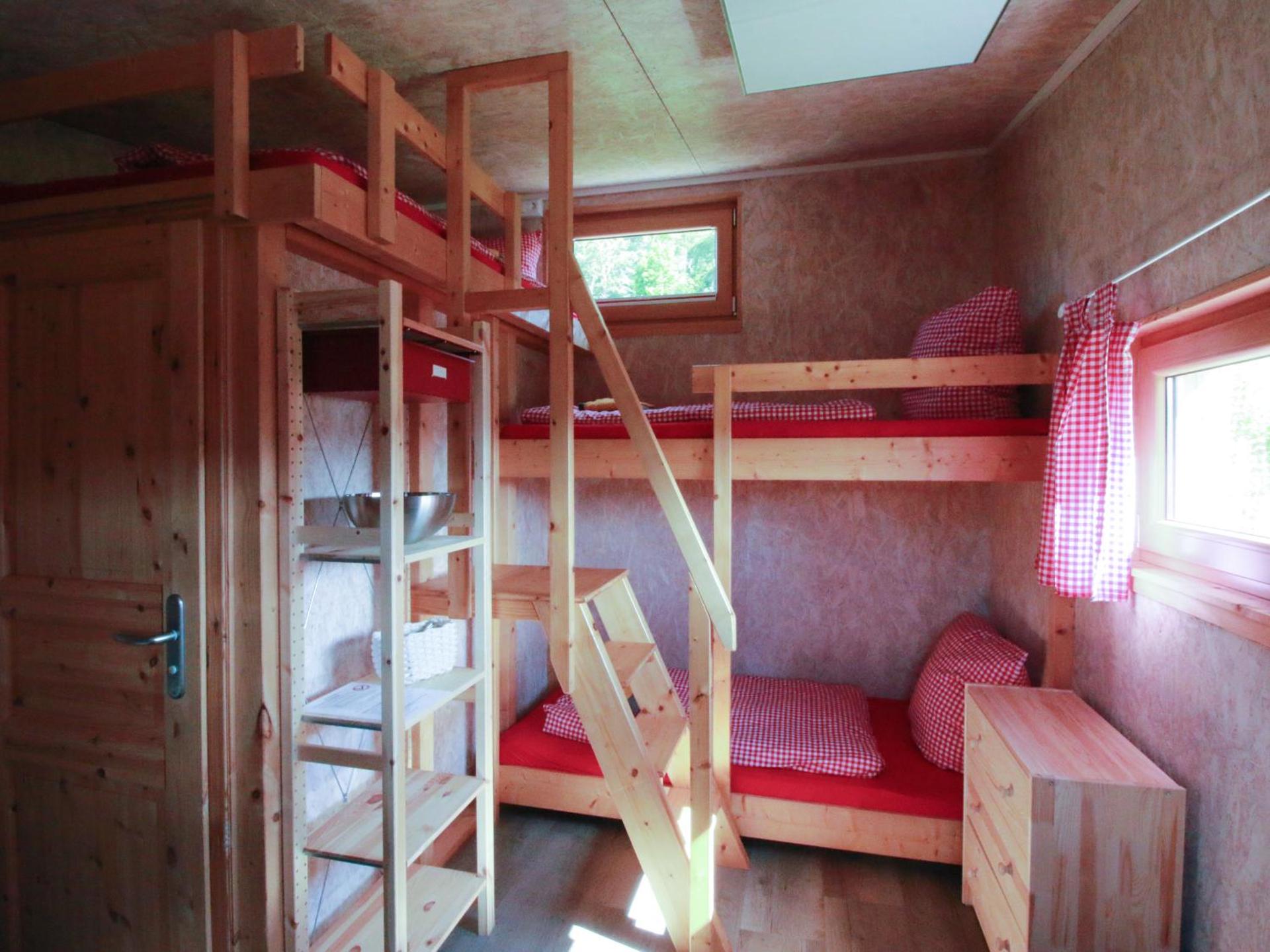 bunk bed