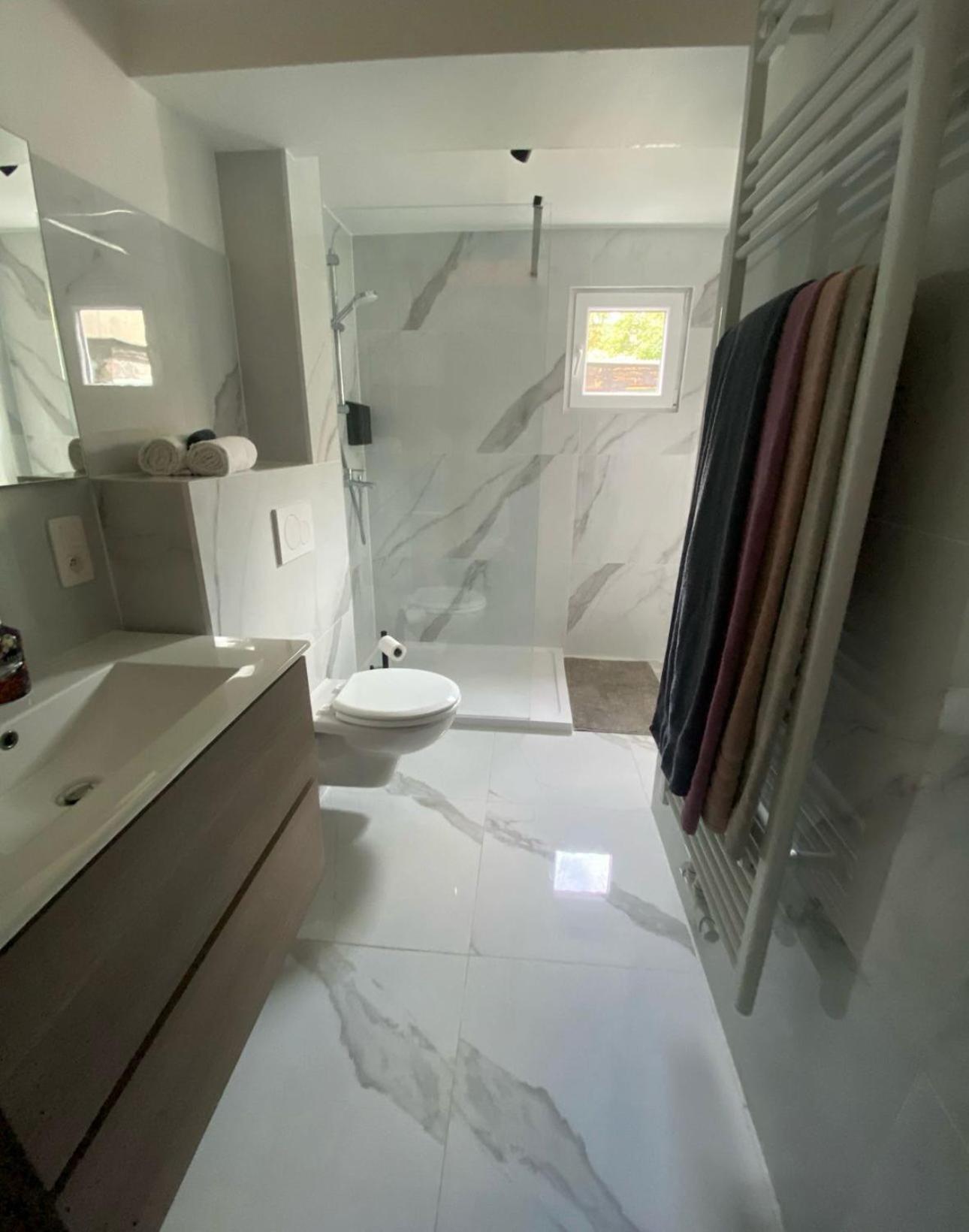 Grand appartement deux chambres