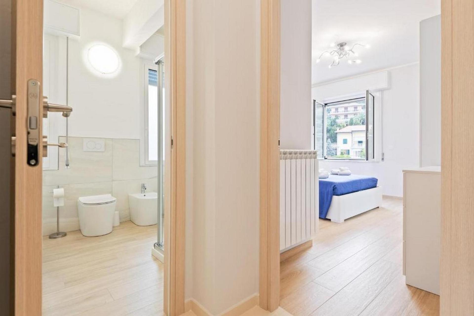 TRENDY APARTMENT CLOSE to the beach