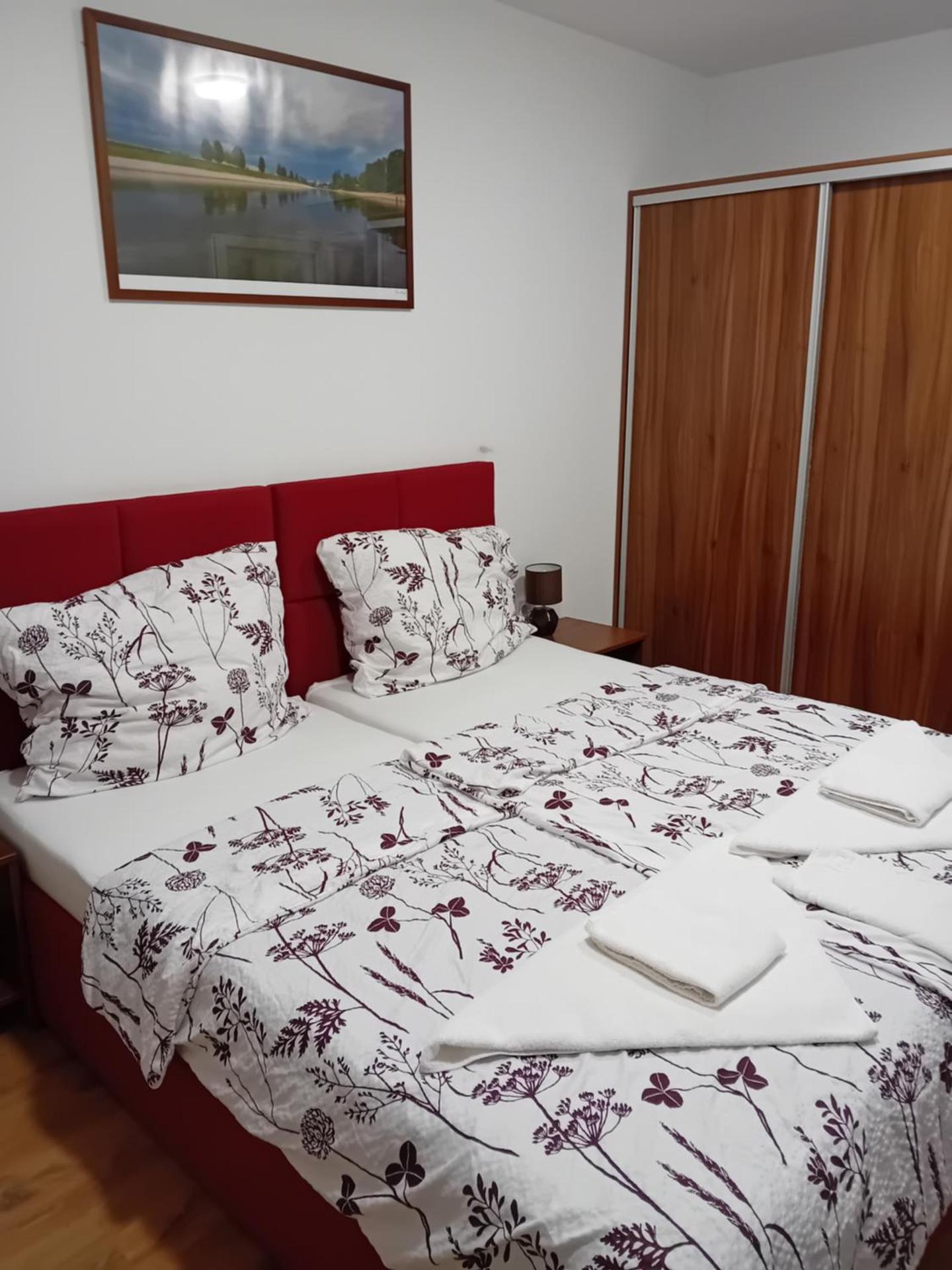 Tenisz Panzió - Baja