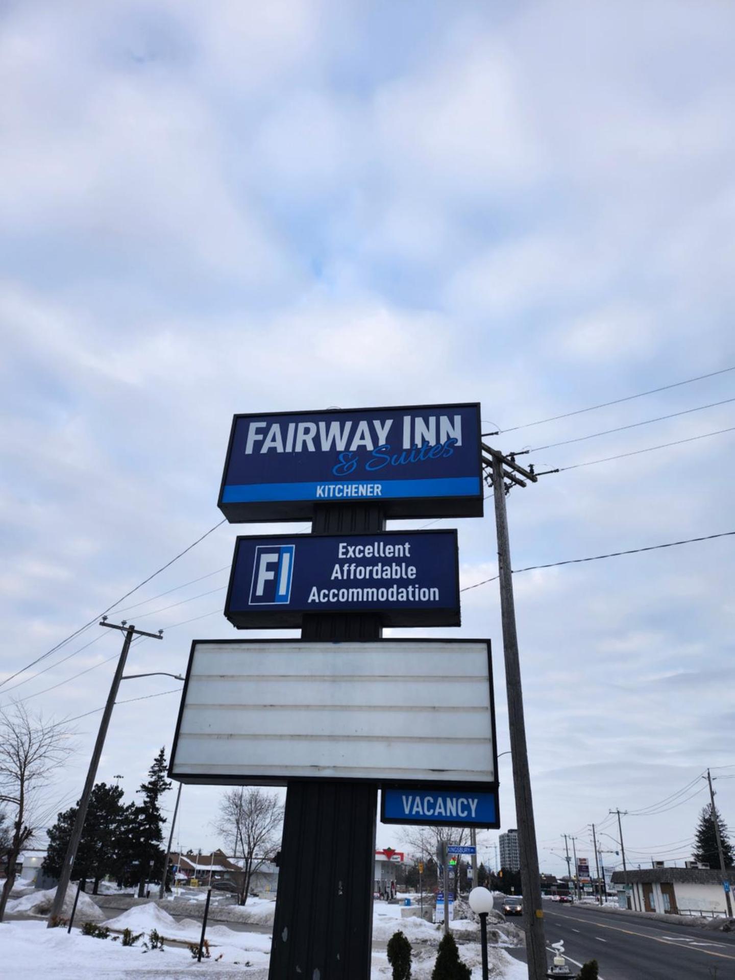 Fairway Inn & Suites