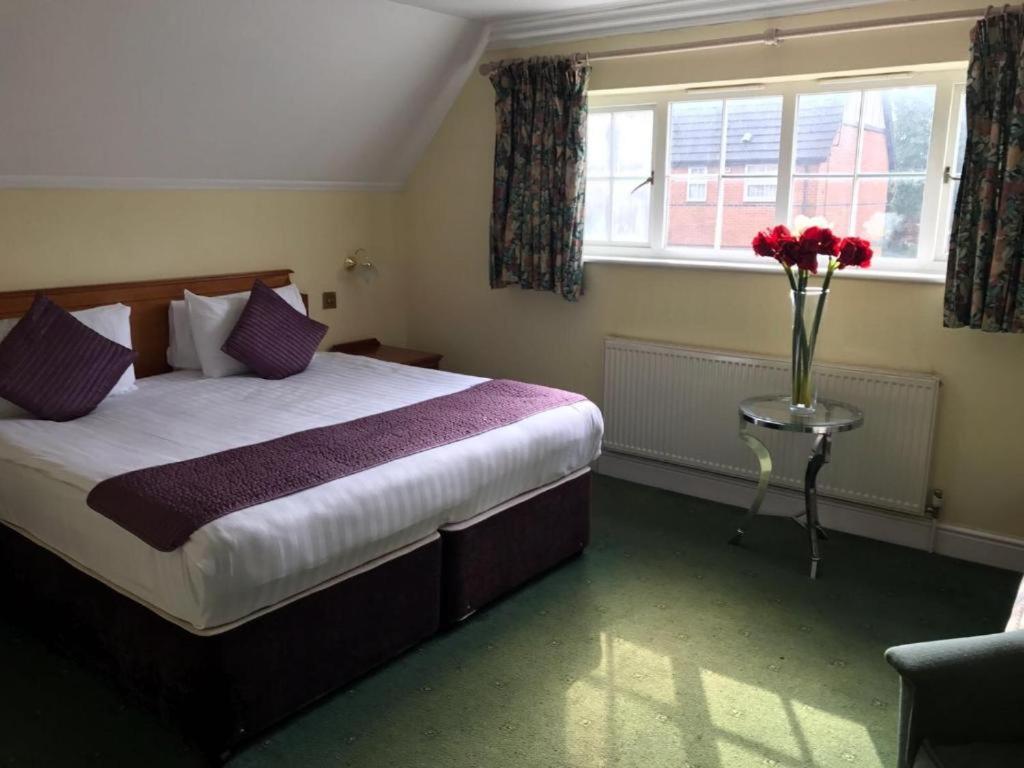 Harefield Manor Hotel