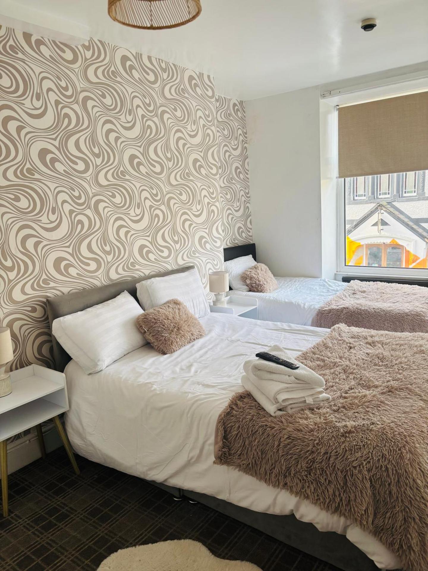 Double or Twin Room with Shower