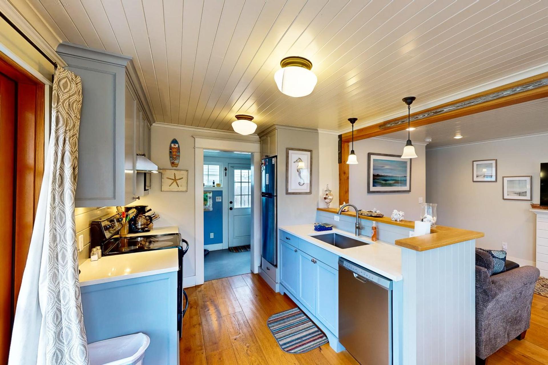 Rockaway Beach Bungalow