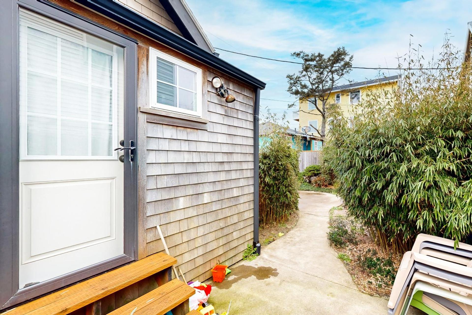 Rockaway Beach Bungalow