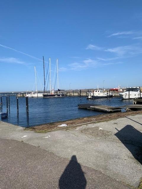 Solkustens lilla Pärla i Höllviken