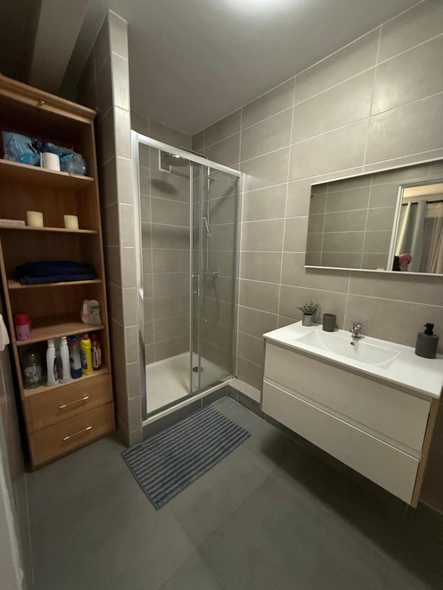 Studio moderne à paris