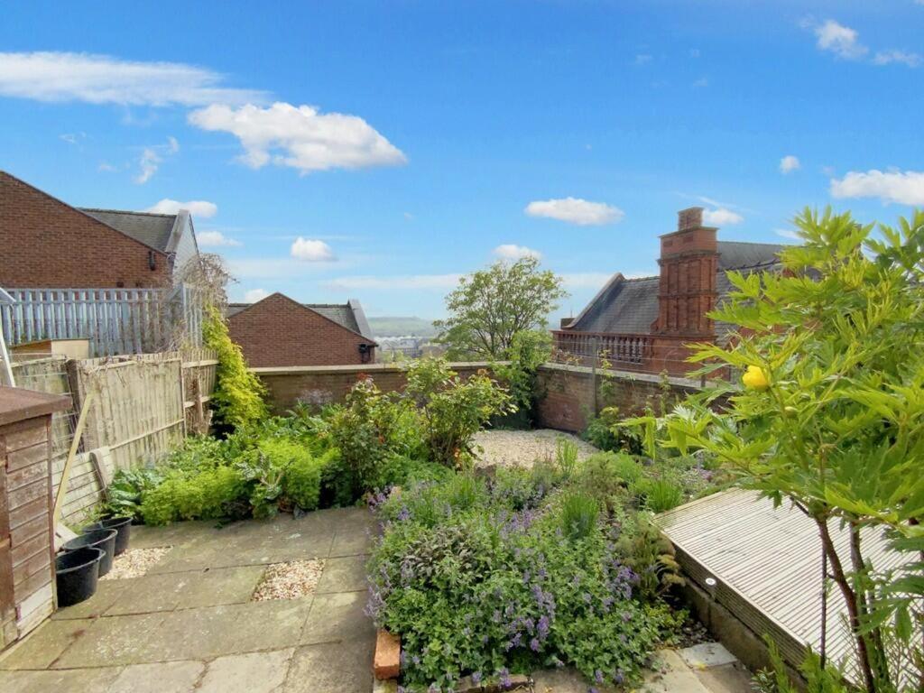 Stylish and private in the Cathedral Quarter