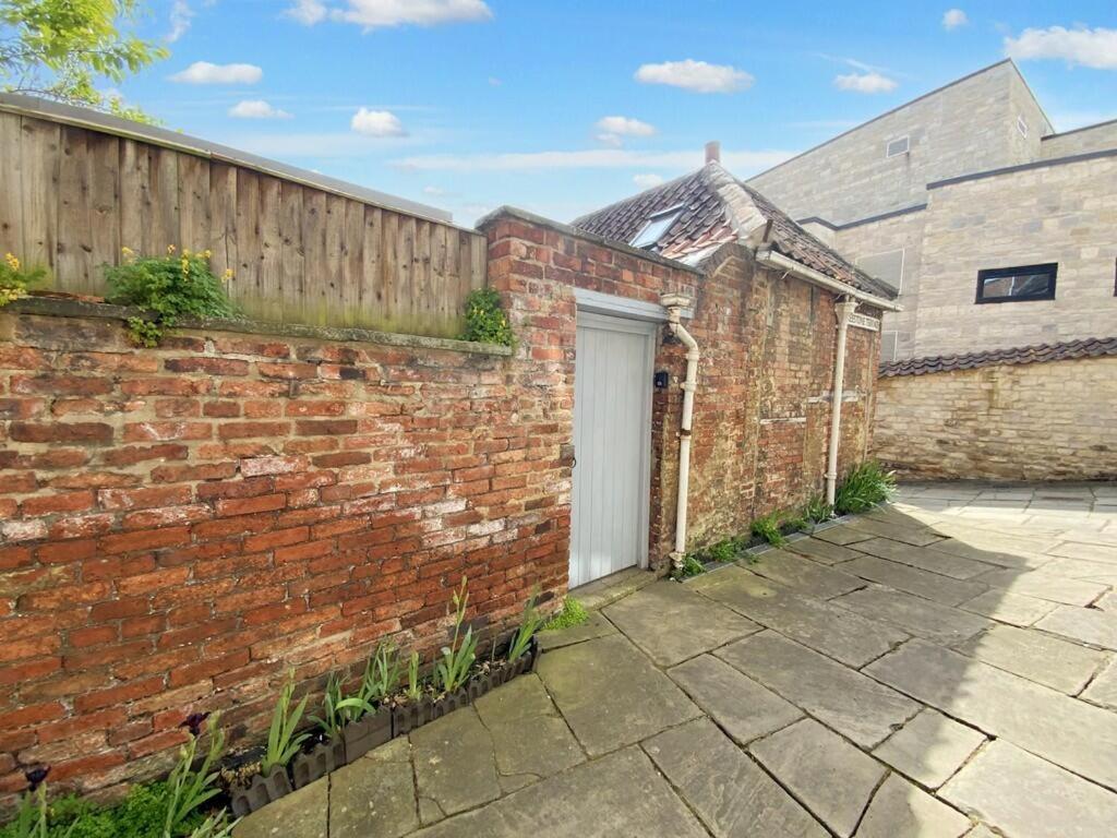 Stylish and private in the Cathedral Quarter