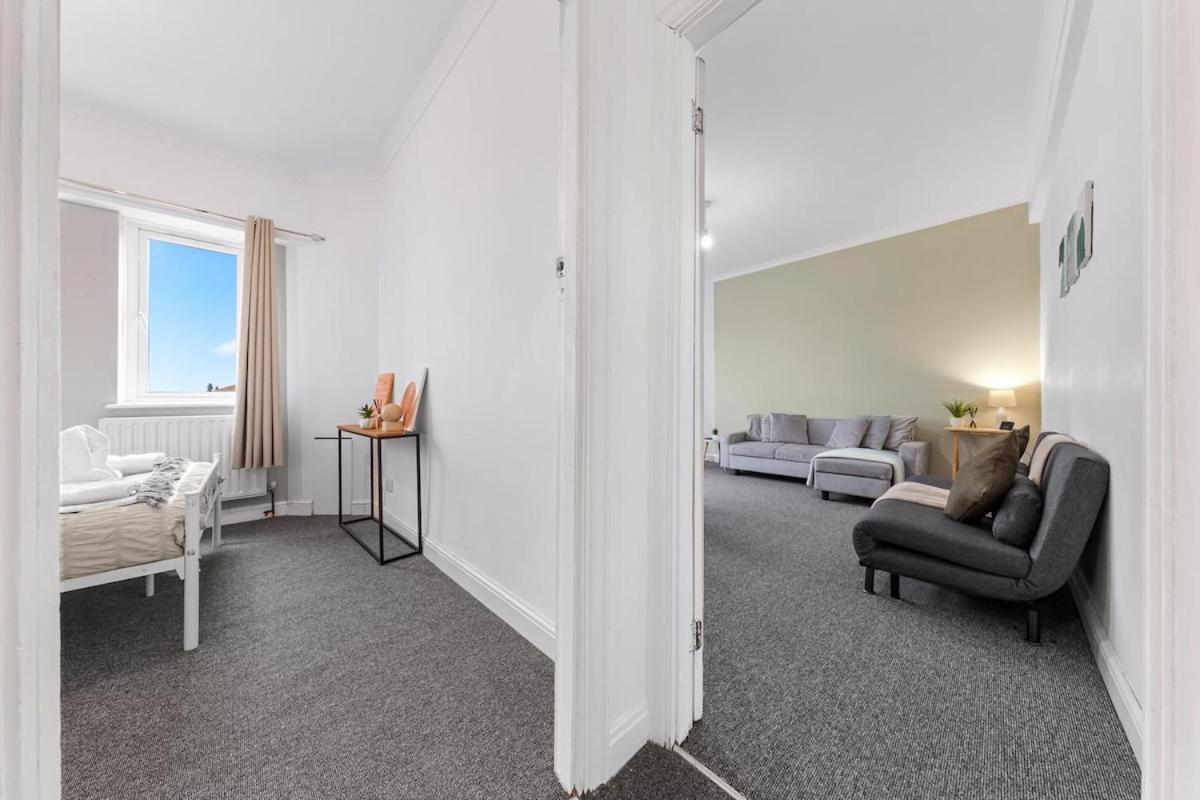 Twickenham Retreat 2 bed Beauty